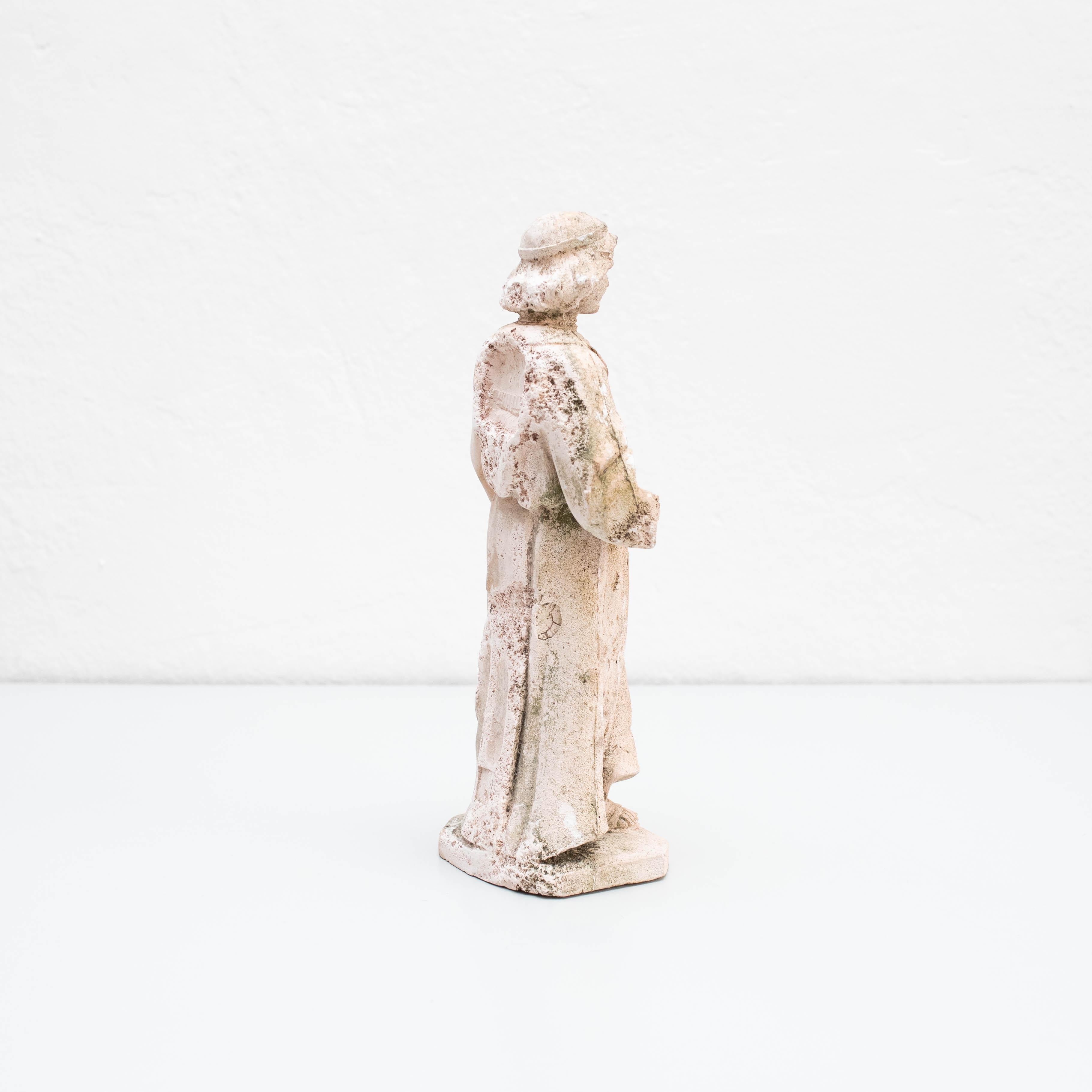 Milieu du XXe siècle Figure traditionnelle en plâtre, vers 1930 en vente