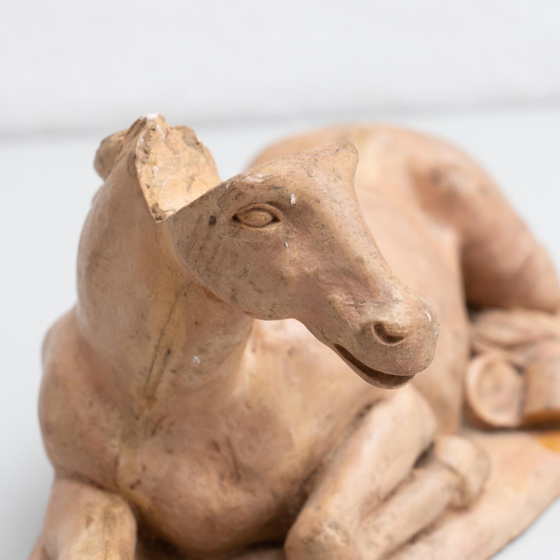 Plaster Traditional Horse Figure, circa 1950 In Good Condition For Sale In Barcelona, Barcelona