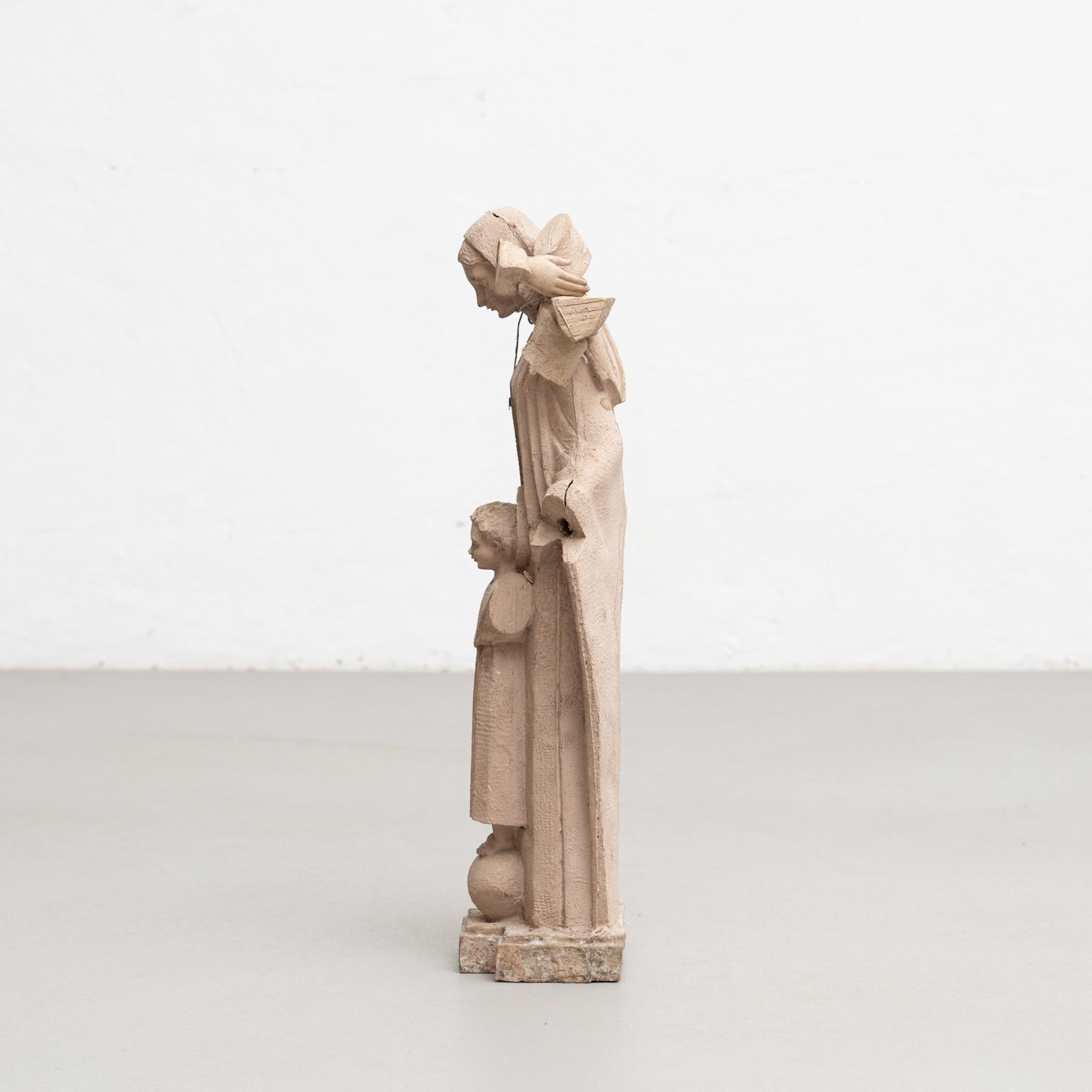 Plaster Traditional Spanish Figure of a Virgin, circa 1950 For Sale 3