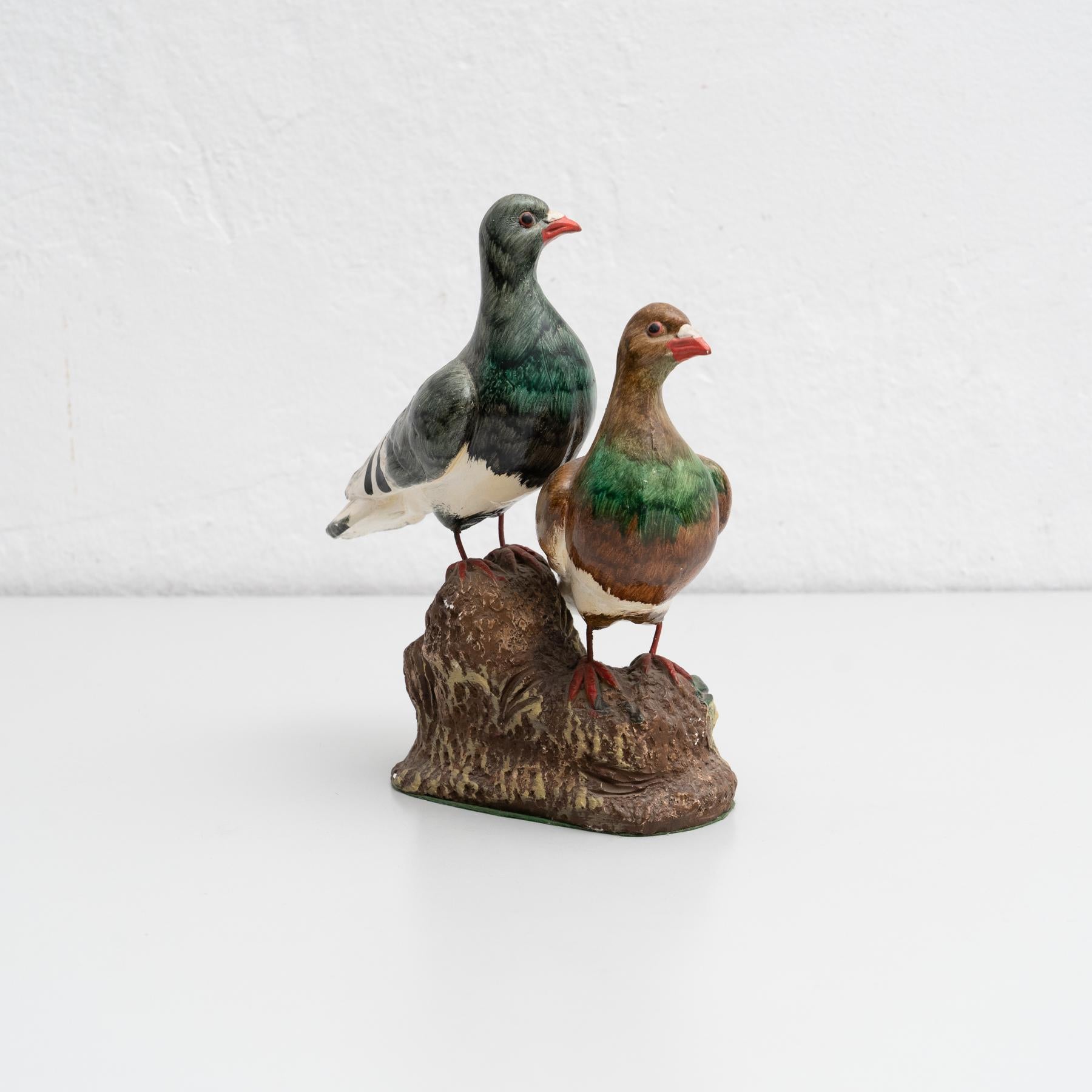Mid-20th Century Plaster Traditional Two Dove Figure, circa 1950 For Sale