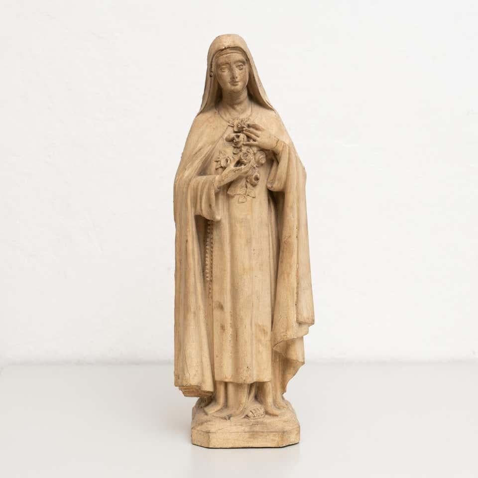 Traditional religious signed plaster figure of a virgin.

Made in traditional Catalan atelier in Olot, Spain, circa 1930.

In original condition, with minor wear consistent with age and use, preserving a beautiful