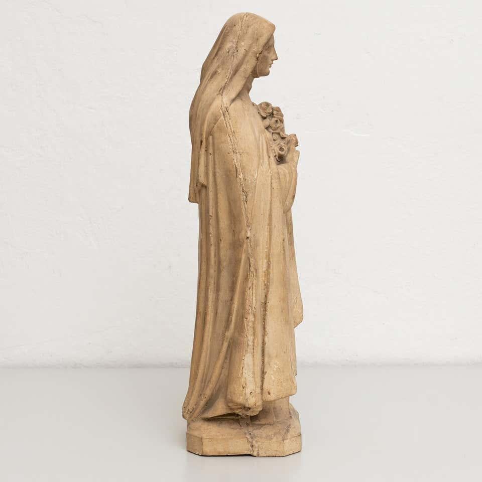 Plaster Virgin Traditional Figure, circa 1930 For Sale 3