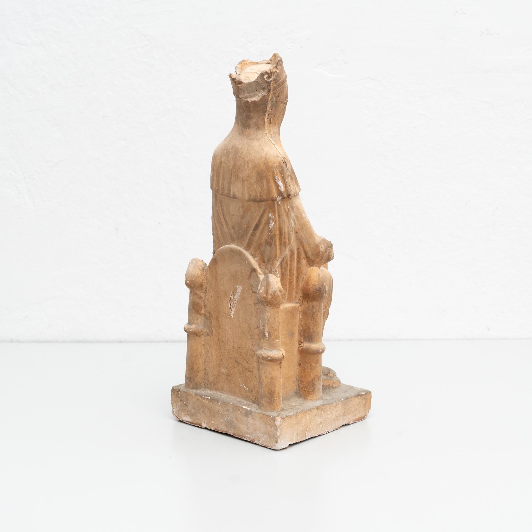 Traditionelle Jungfrauenfigur aus Gips, um 1950 im Angebot 4