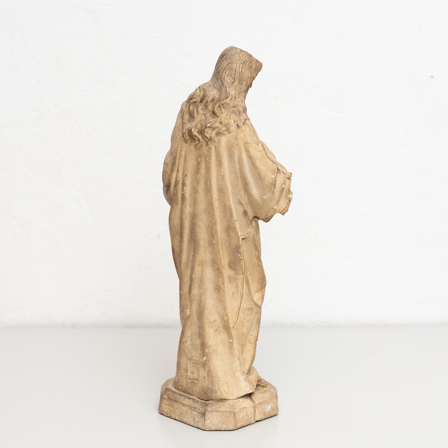 Plaster Virgin Traditional Figure, circa 1950 For Sale 5