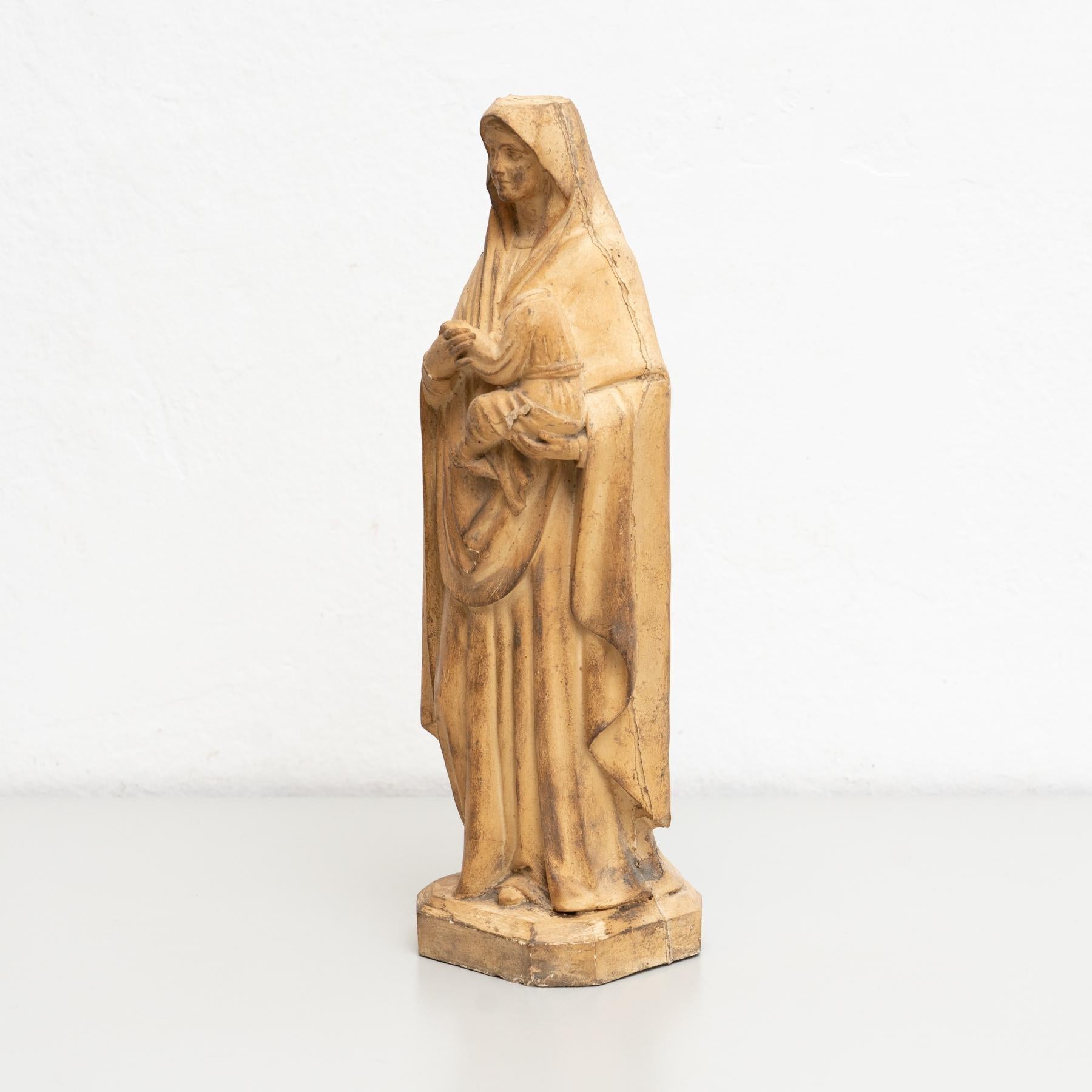 Plaster Virgin Traditional Figure, circa 1950 For Sale 8