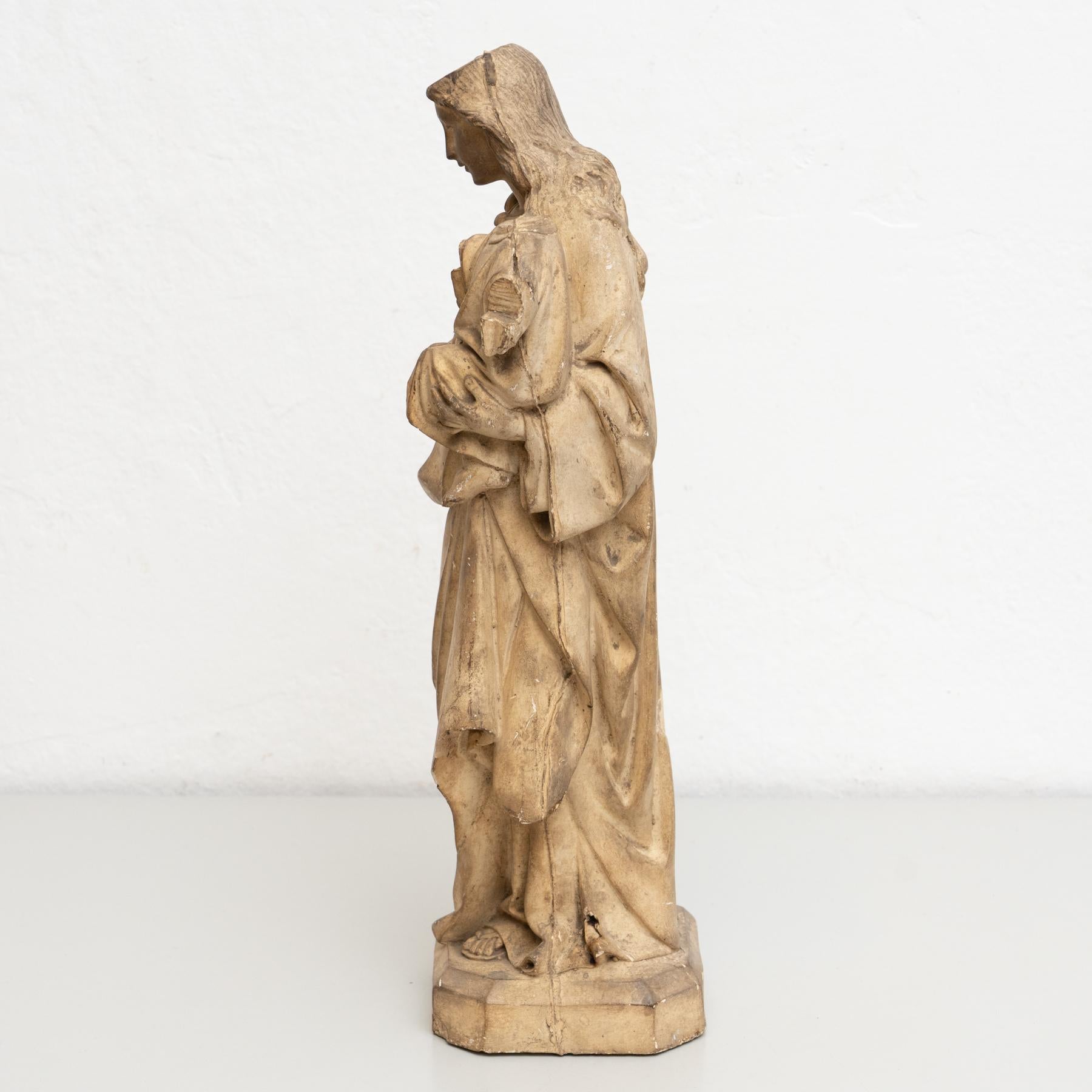 Plaster Virgin Traditional Figure, circa 1950 For Sale 9