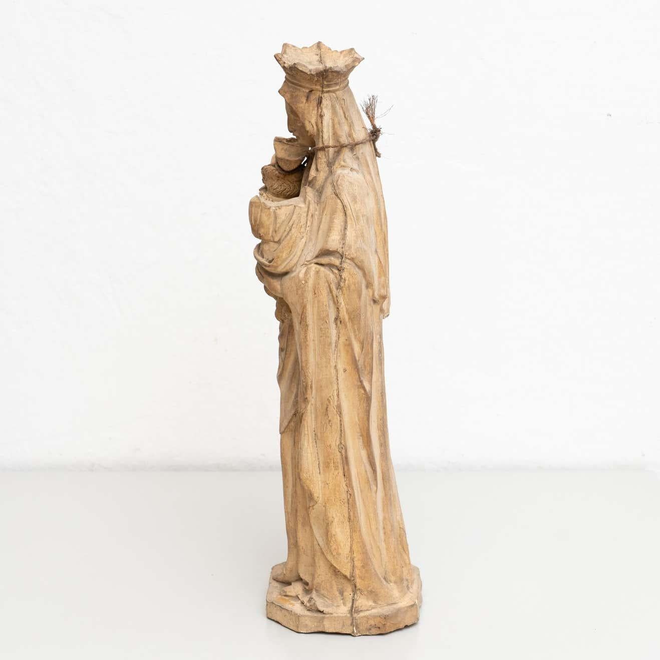 Plaster Virgin Traditional Figure, Circa 1950 For Sale 9