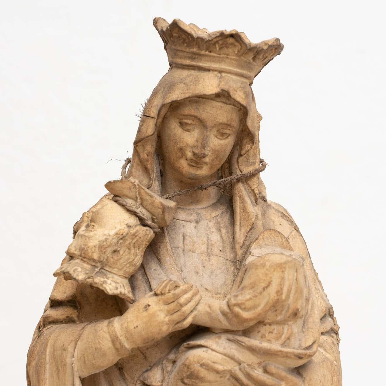 Spanish Plaster Virgin Traditional Figure, Circa 1950 For Sale