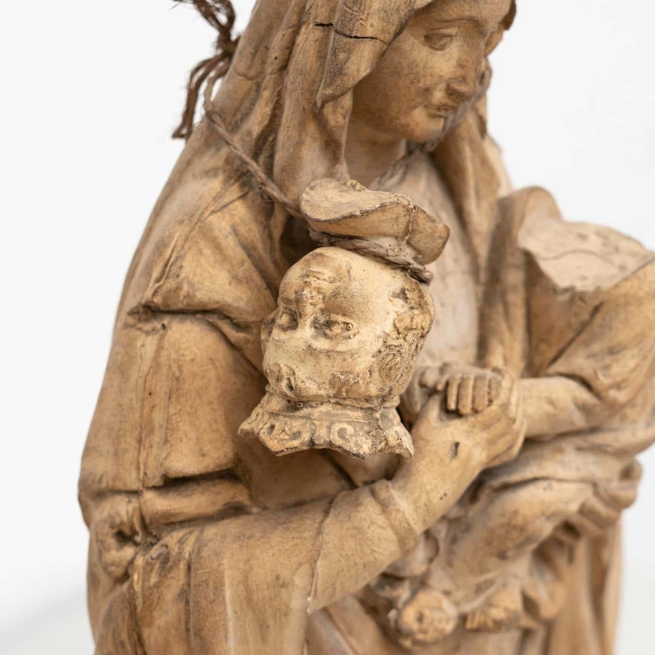 Figure traditionnelle vierge en plâtre, vers 1950 Bon état - En vente à Barcelona, ES