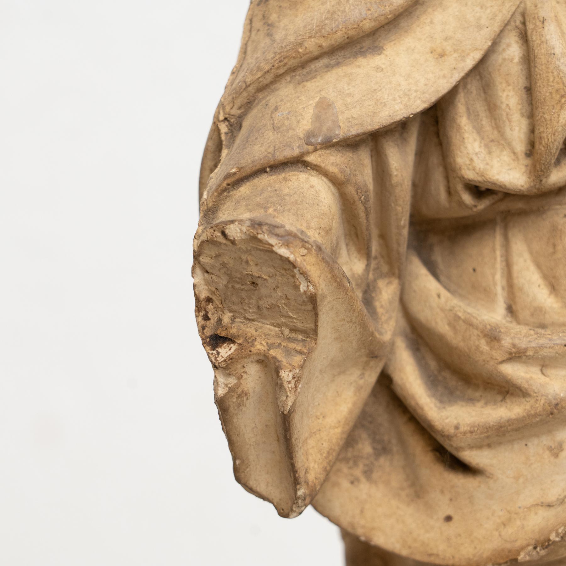 Mid-20th Century Plaster Virgin Traditional Figure, circa 1950 For Sale