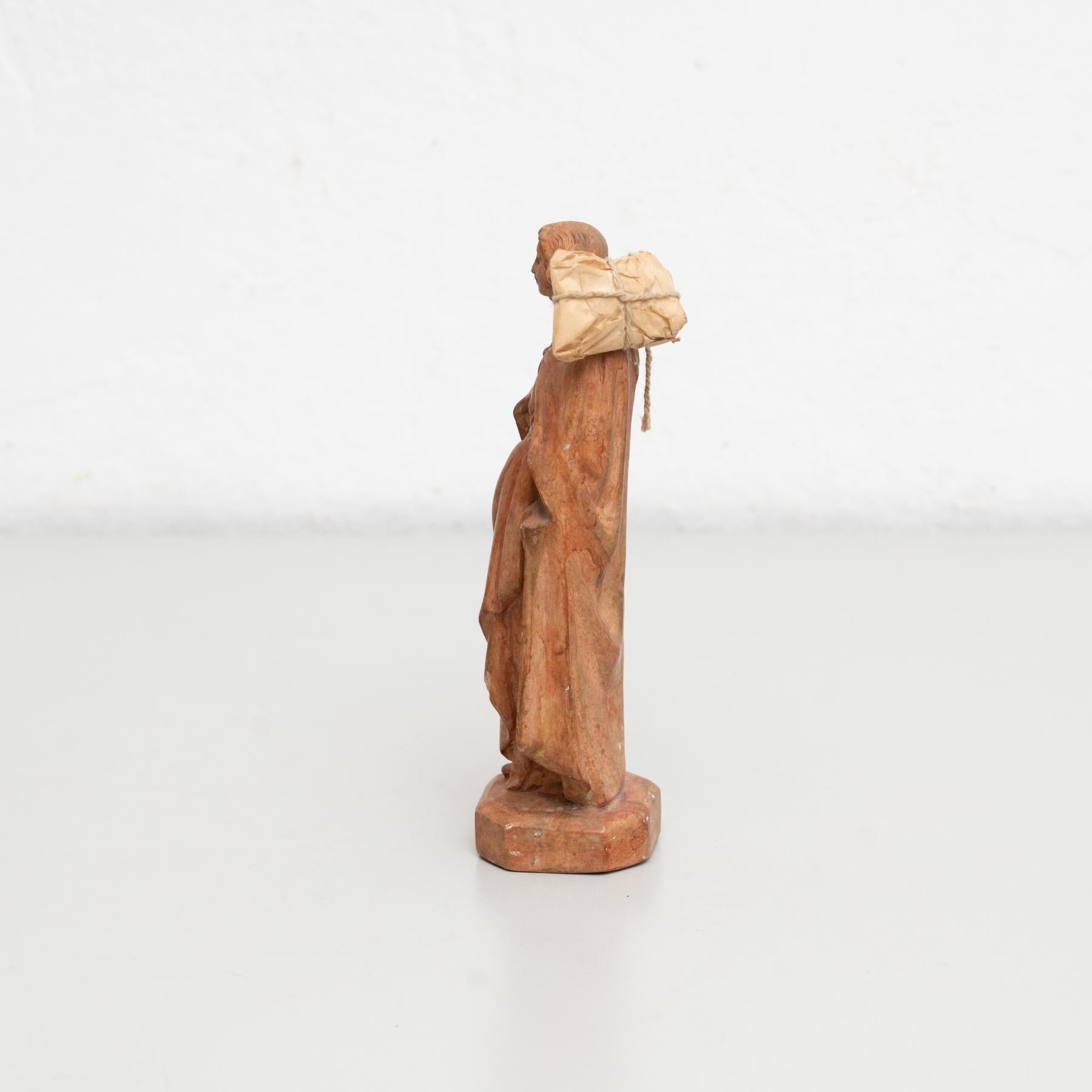 Plaster Virgin Traditional Figure, circa 1950 For Sale 3