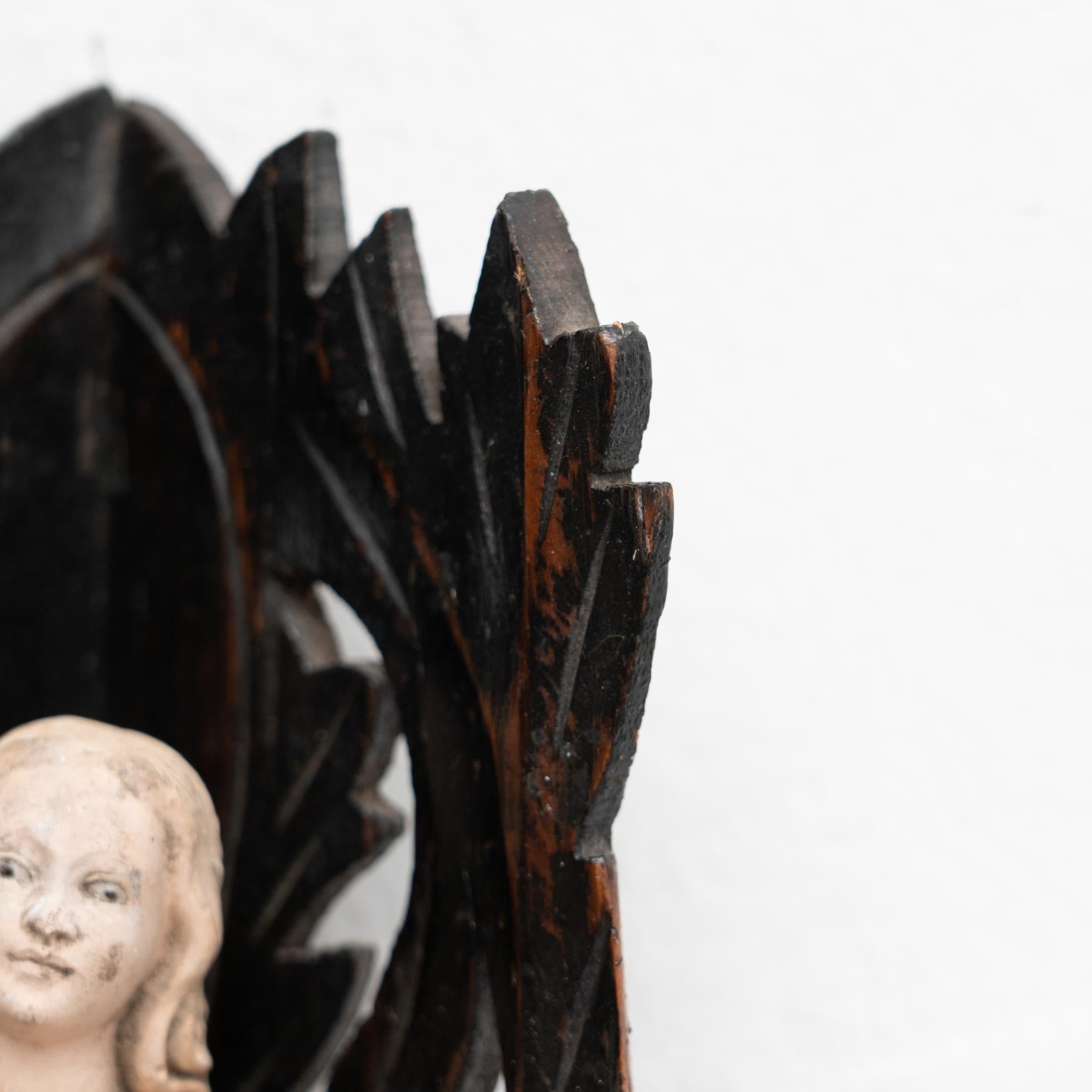 Plaster Virgin Traditional Figure in a Wooden Altar, circa 1950 For Sale 5