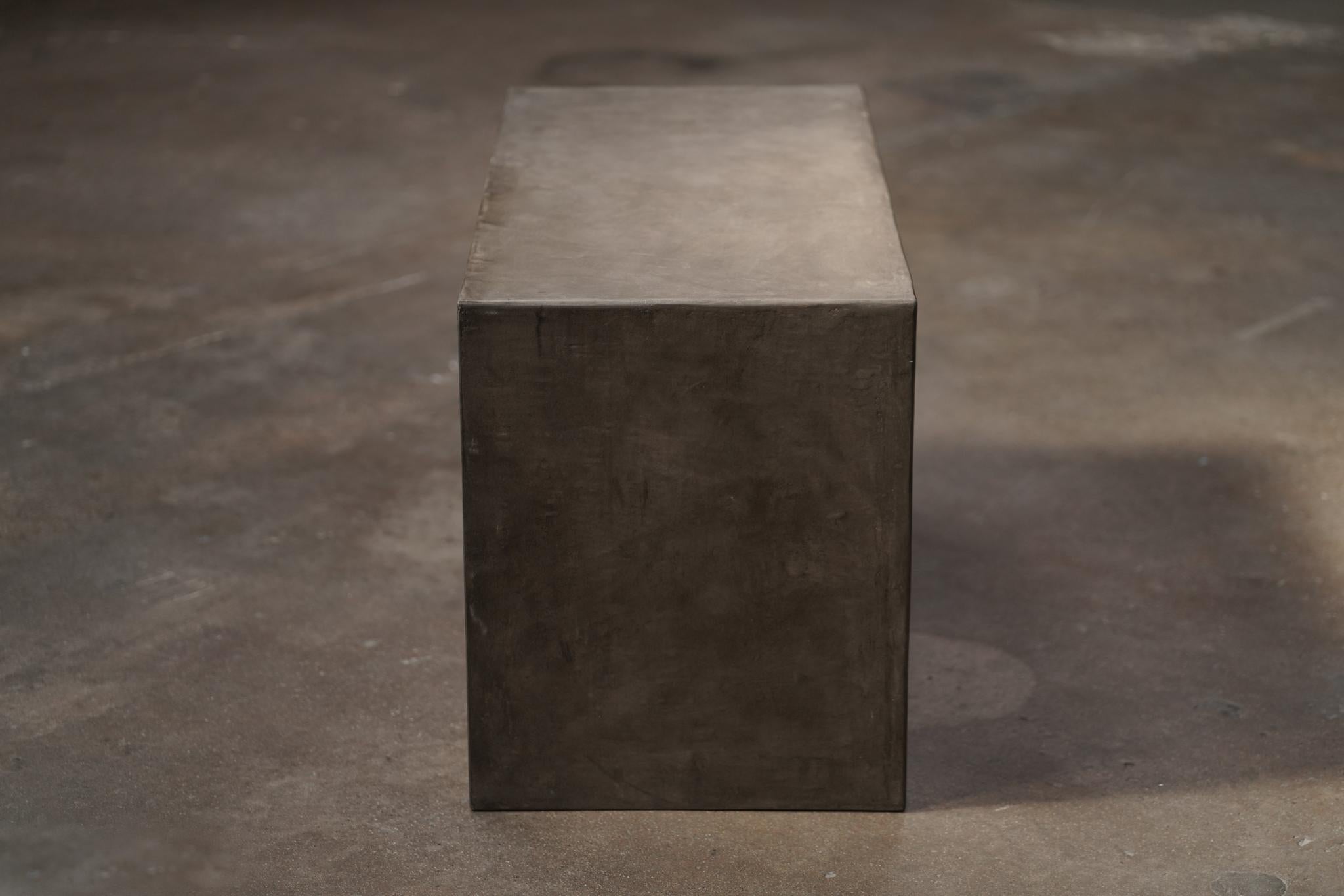 Belga Armadio a due ante in gesso e Wood in vendita