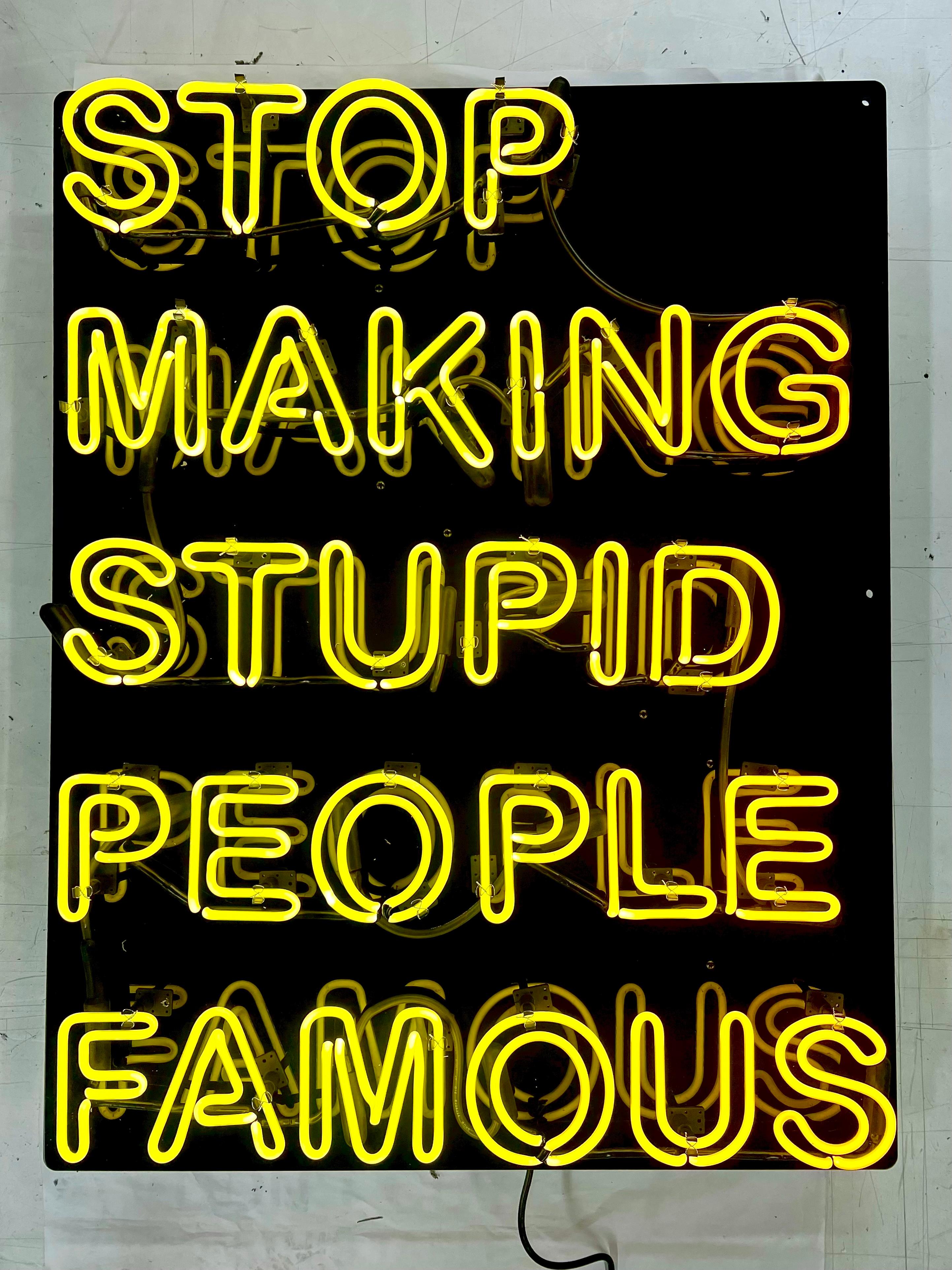 Contemporary AMSPF wall neon sculpture pop art interior Banksy - Mixed Media Art de Plastic Jesus