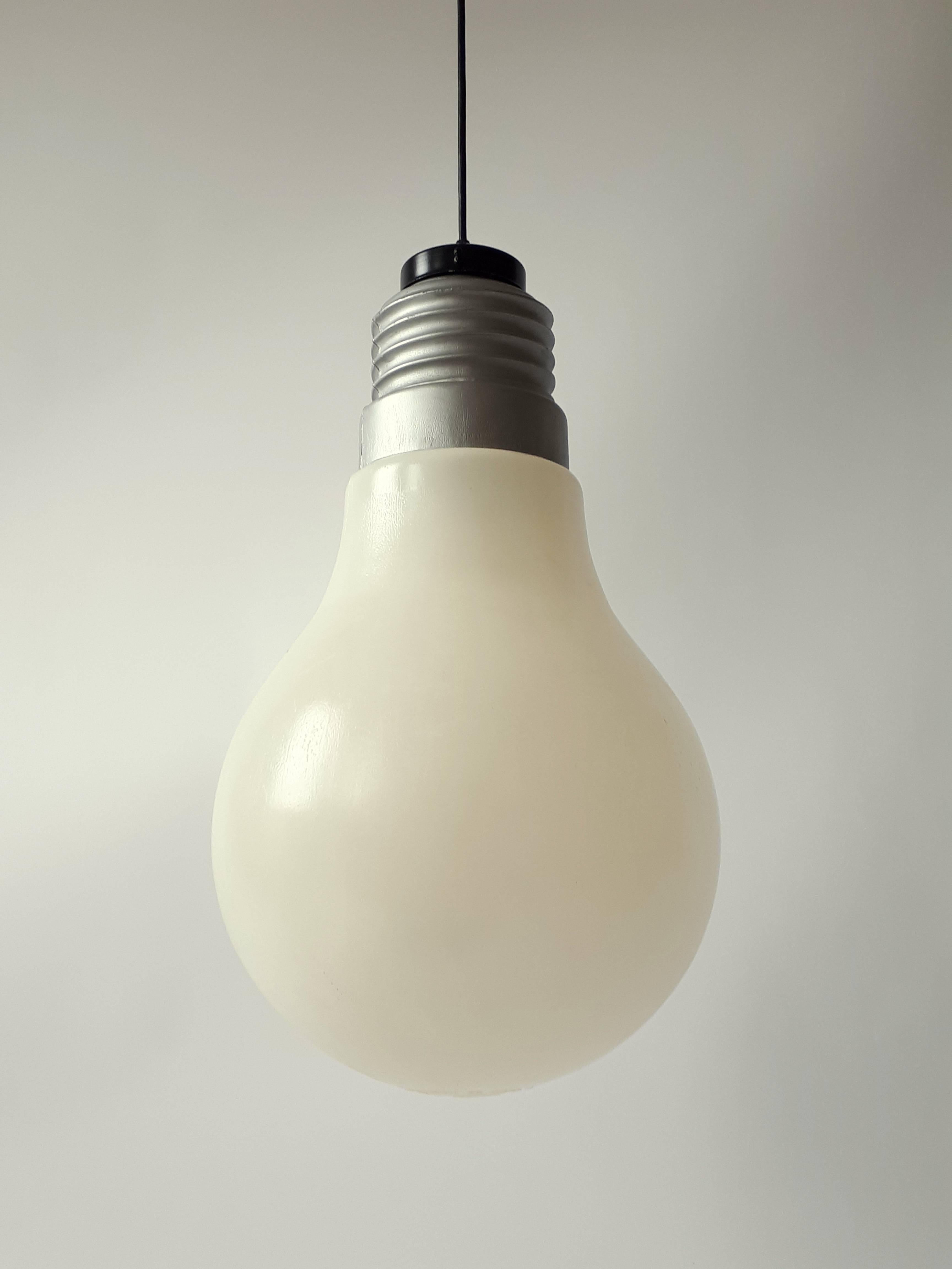 Plastic Light Bulb Pendant from Ingo Maurer, 1969, USA (Mitte des 20. Jahrhunderts)