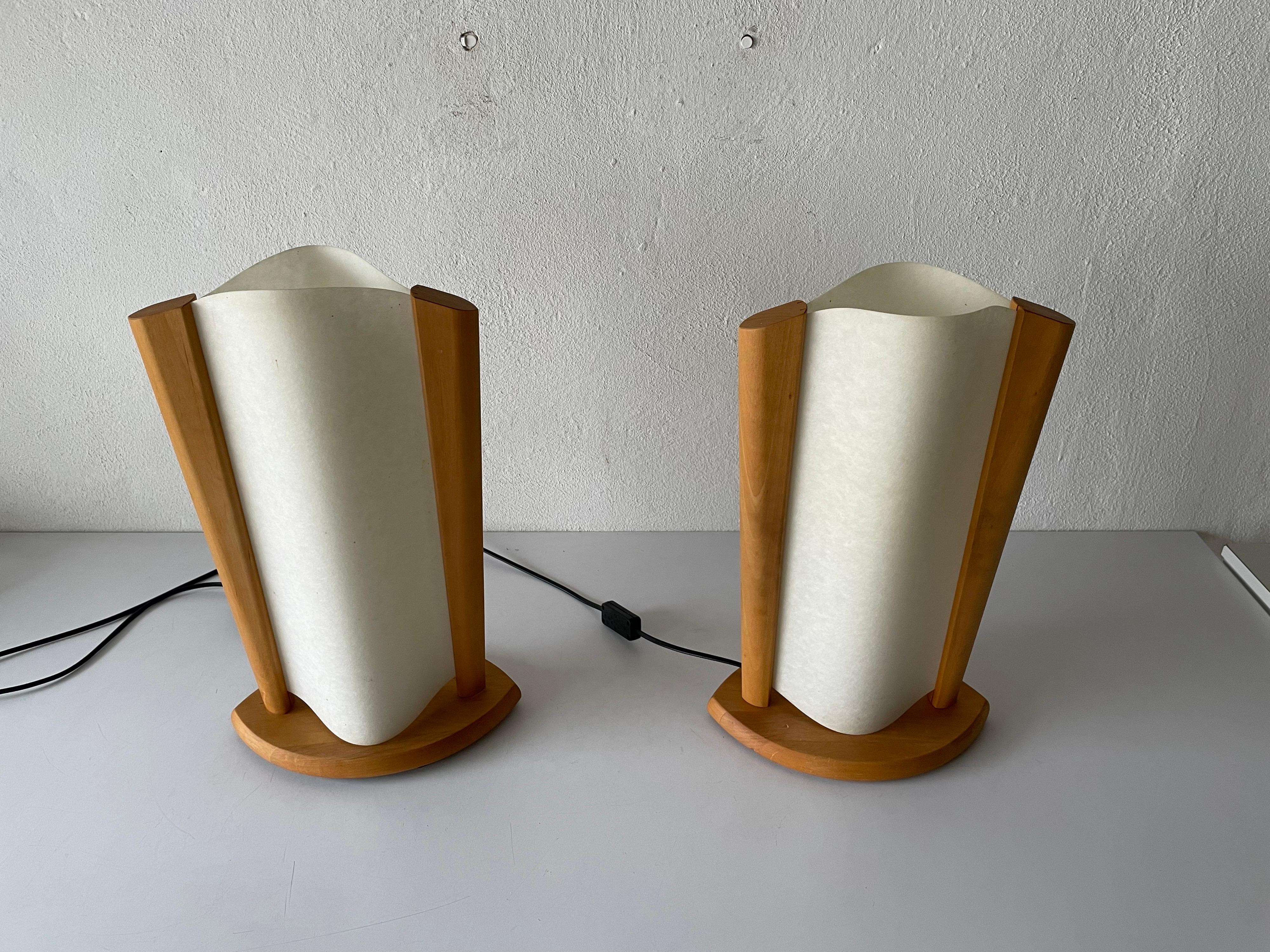 Space Age Plastic Paper and Wood Frame Pair of Table Lamps by Domus, 1980s, Italy For Sale