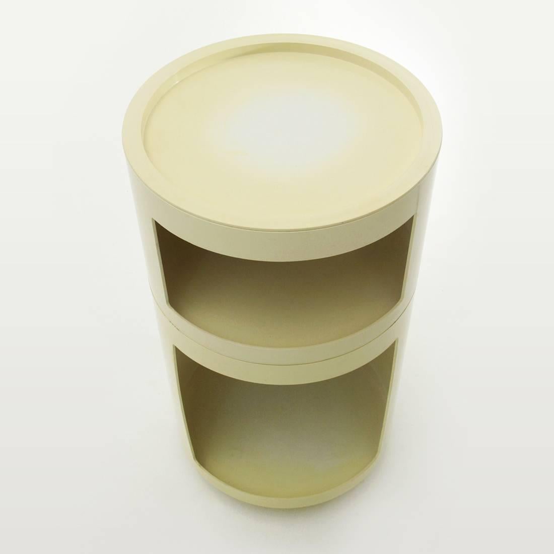 Italian Plastic Round Cabinet Valletto, Castiglioni, Gaviraghi e Lanza Per Valenti, 1970