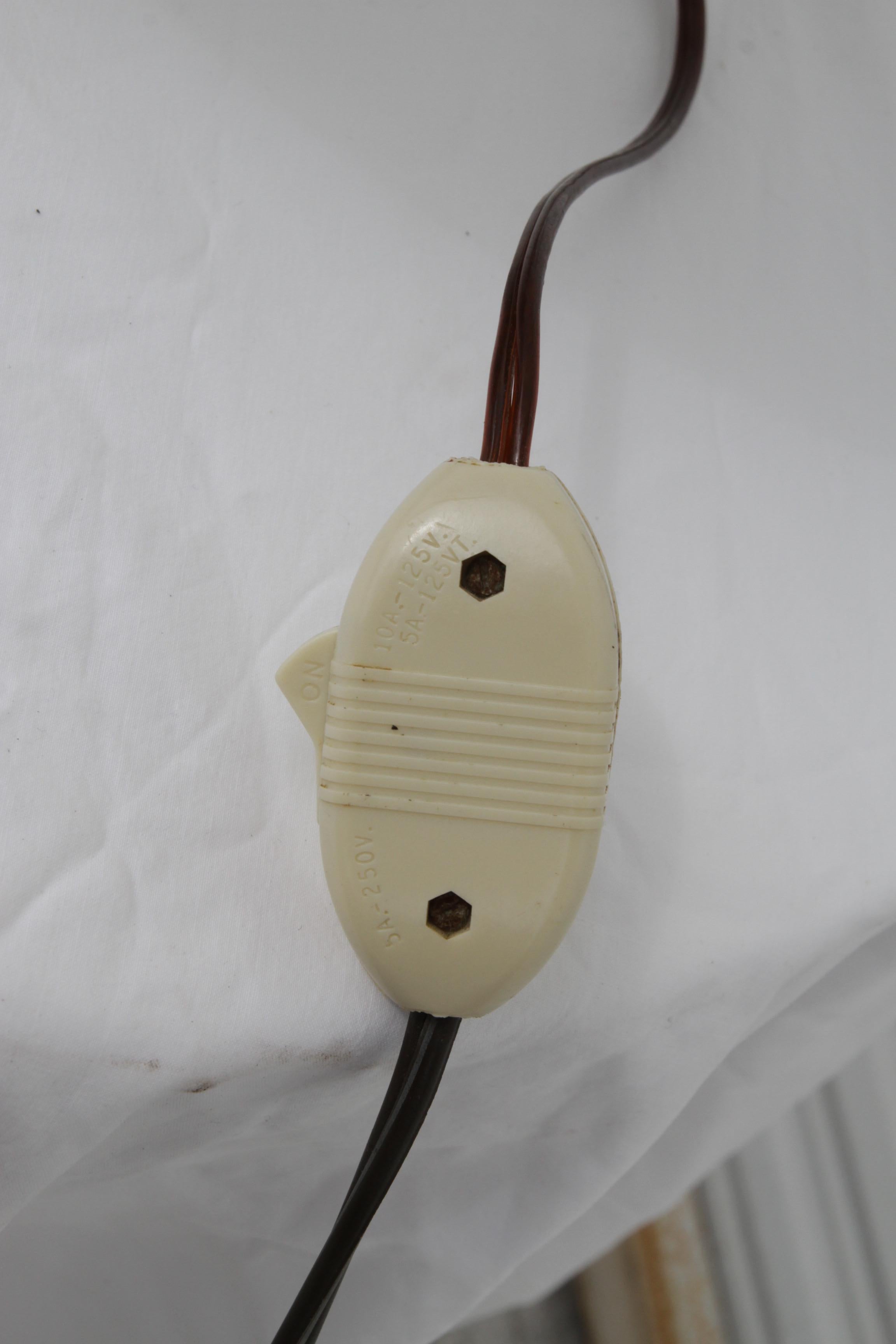 Lámpara de sobremesa de plástico by Rougier siglo XX en venta