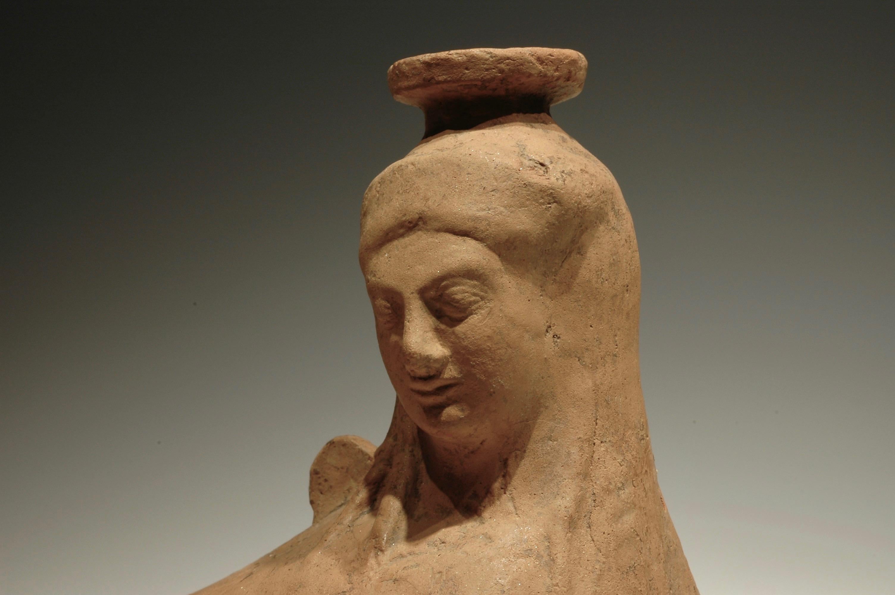 Plastic Terracotta Vase in Form of a Siren. Eastern Greek, circa 530 BC In Good Condition For Sale In Zurich, Canton Zurich