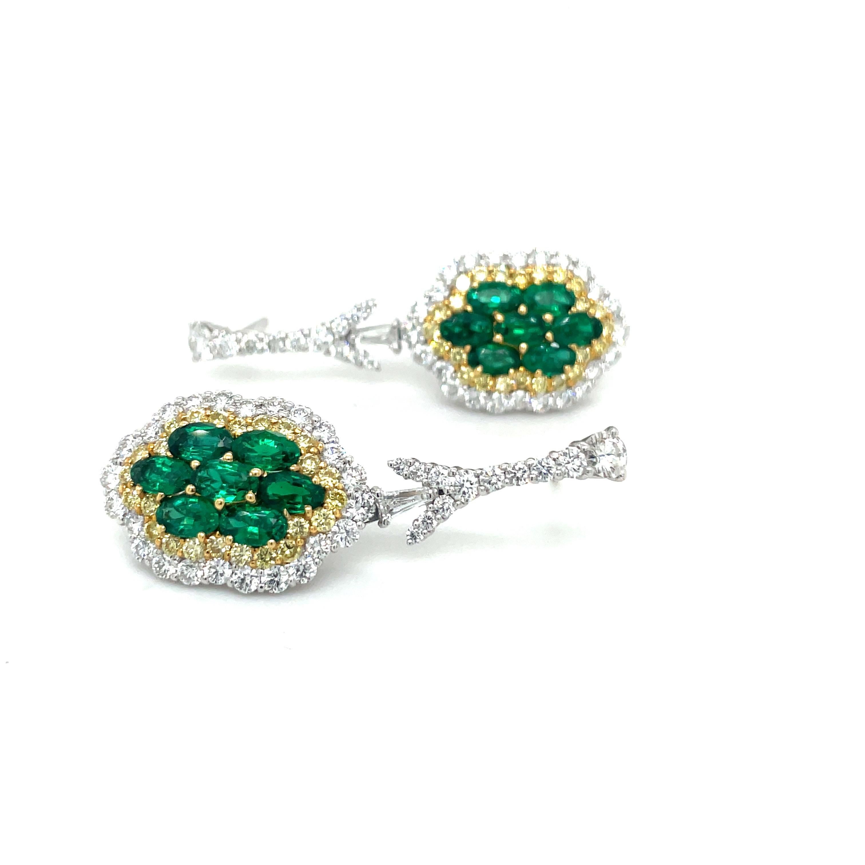 Plat/18KT YG 3.00Ct Emerald Earrings with 2.66Ct Diamonds 1.07Ct Yellow Diamonds In New Condition For Sale In New York, NY