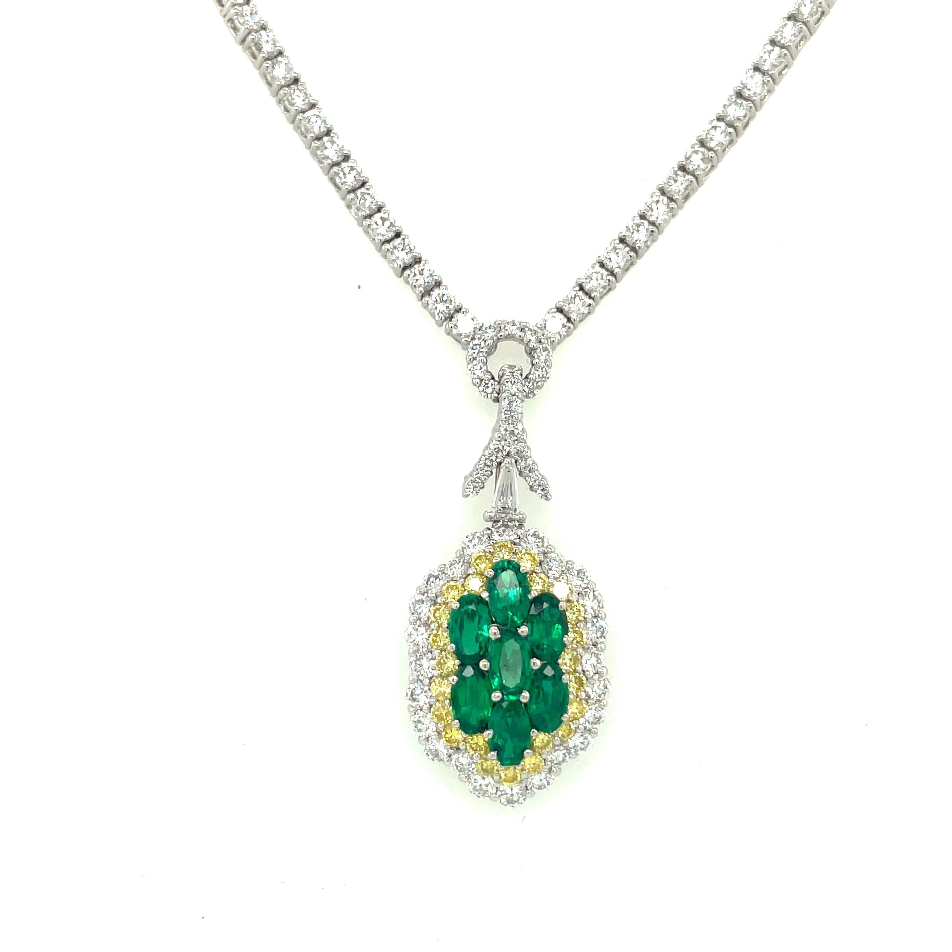 Plat/18KT YG 7.80Ct Diamond Pendant Necklace 1.59CT Emerald .56Ct Yellow Diamond For Sale 3