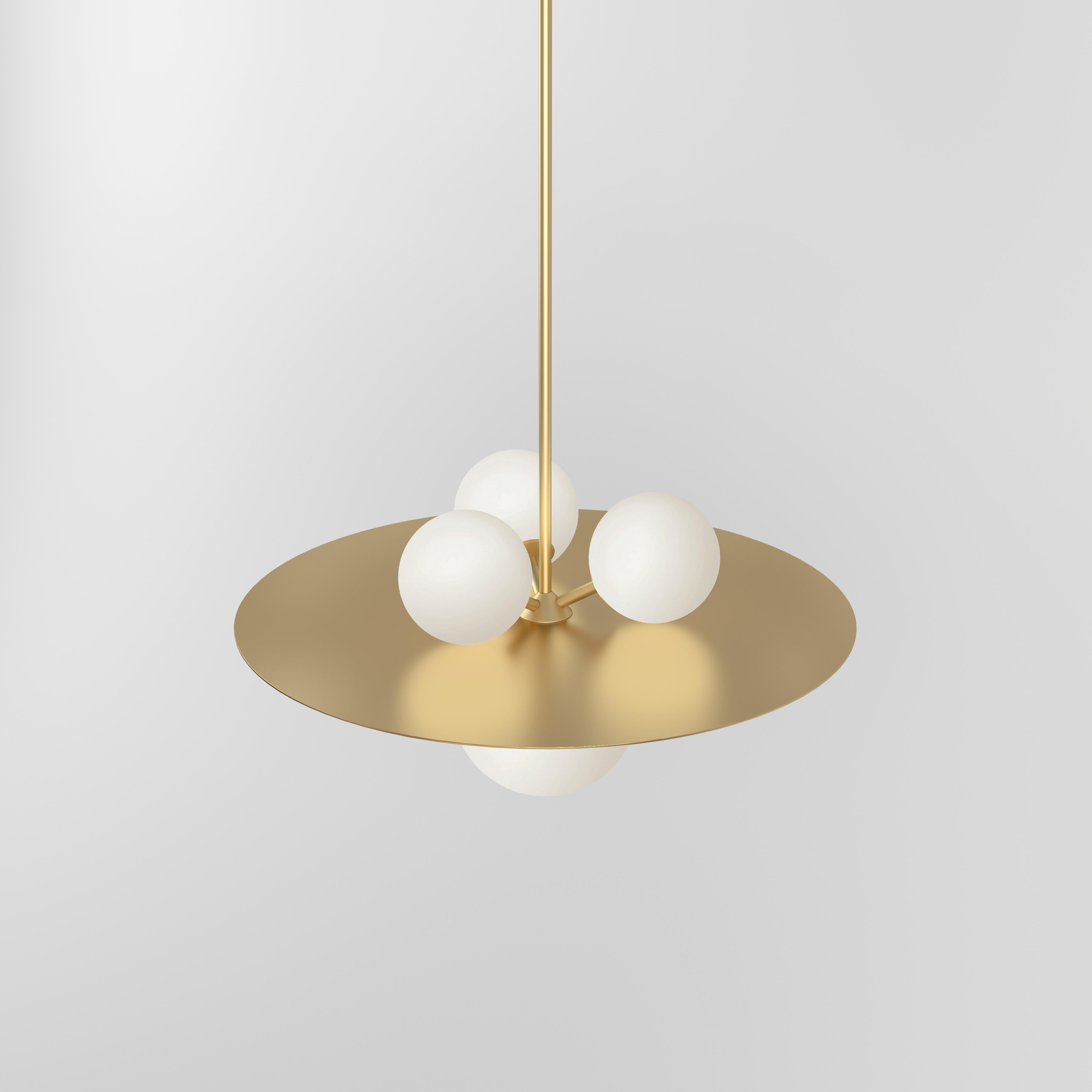 Tedesco Lampada a sospensione con piatto e sfere di Atelier Ati in vendita