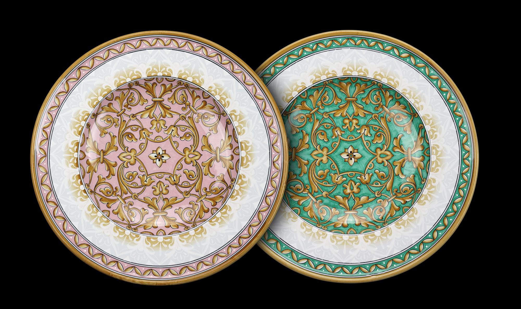 Contemporary Plate Bowl Centerpiece Tableware Platter Decorated Wall Dish Majolica Painted For Sale