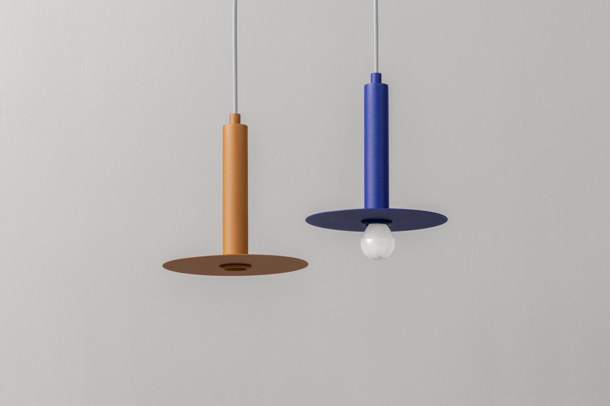 Plate Classic Coral Pendelleuchte von +kouple im Angebot 3