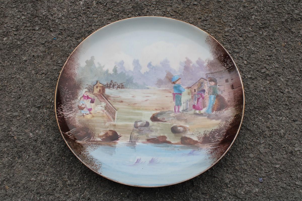 Piatto decorato e dipinto a mano 1930 con bambini e campagna Porcellana Art Nouveau