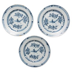 Assiette en faïence de Delft, Angleterre, Londres, fantaisie oiseau bleu et blanc 23 cm