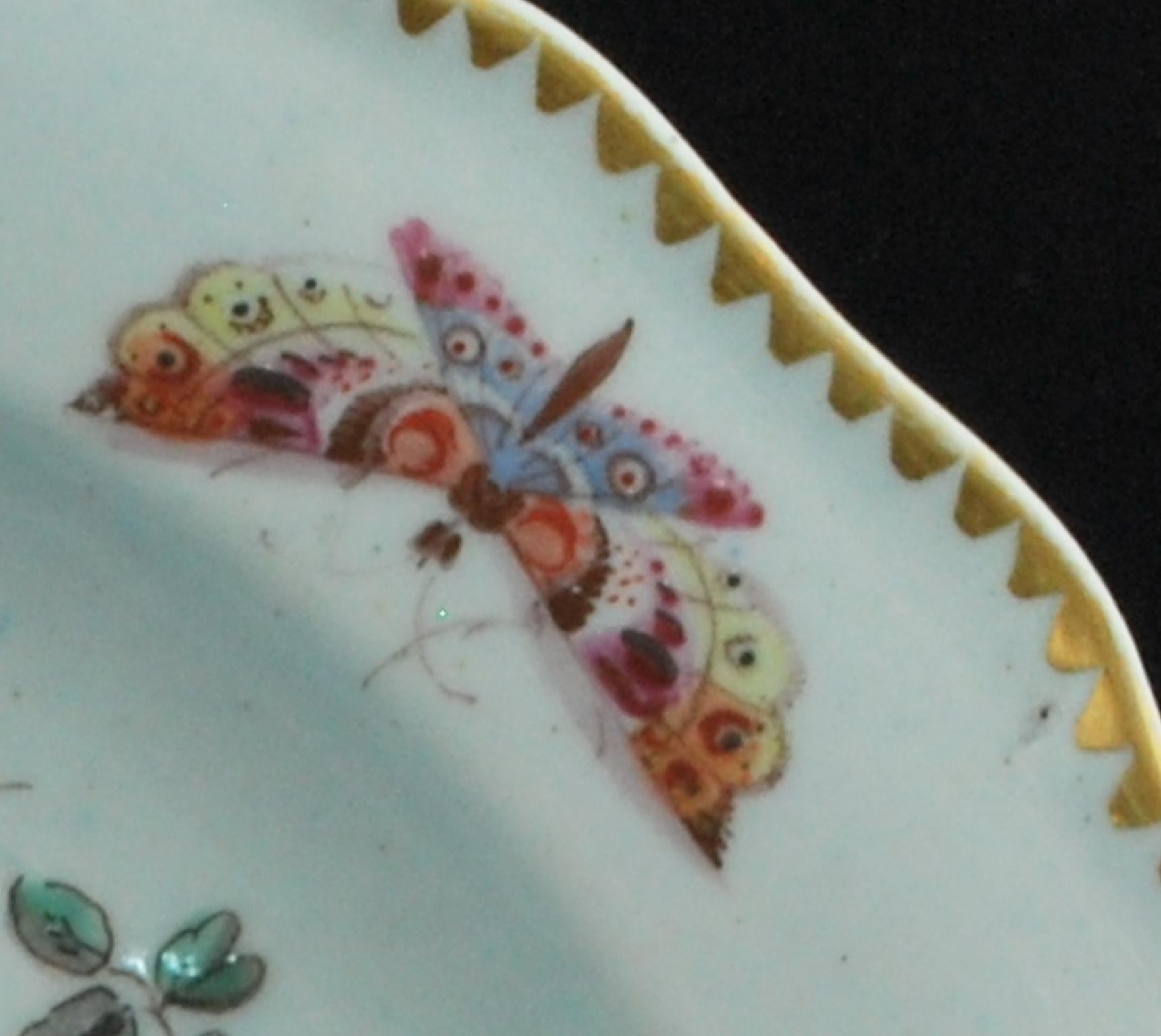 English Plate Disheveled Birds, Bow Porcelain Factory, circa 1767 For Sale