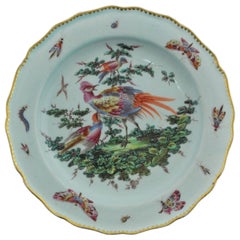 Assiette décorative Oiseaux biseautés, usine de porcelaine à nœud, vers 1767