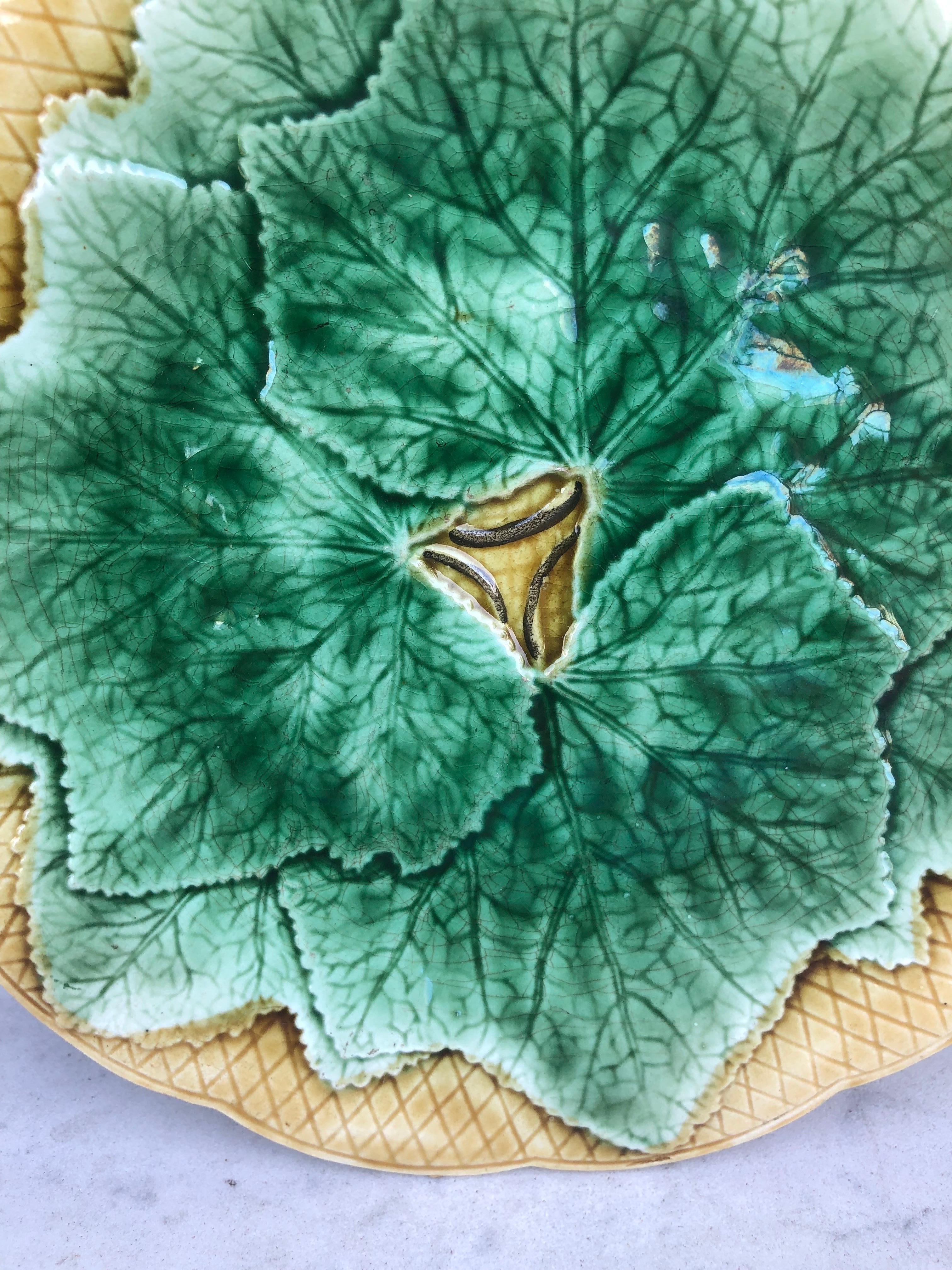 Rustic French Majolica leaves plate Gien, circa 1880 For Sale