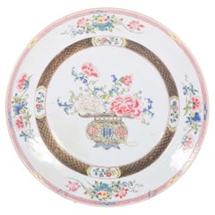 Plato de porcelana china para la exportación, dinastía Qing