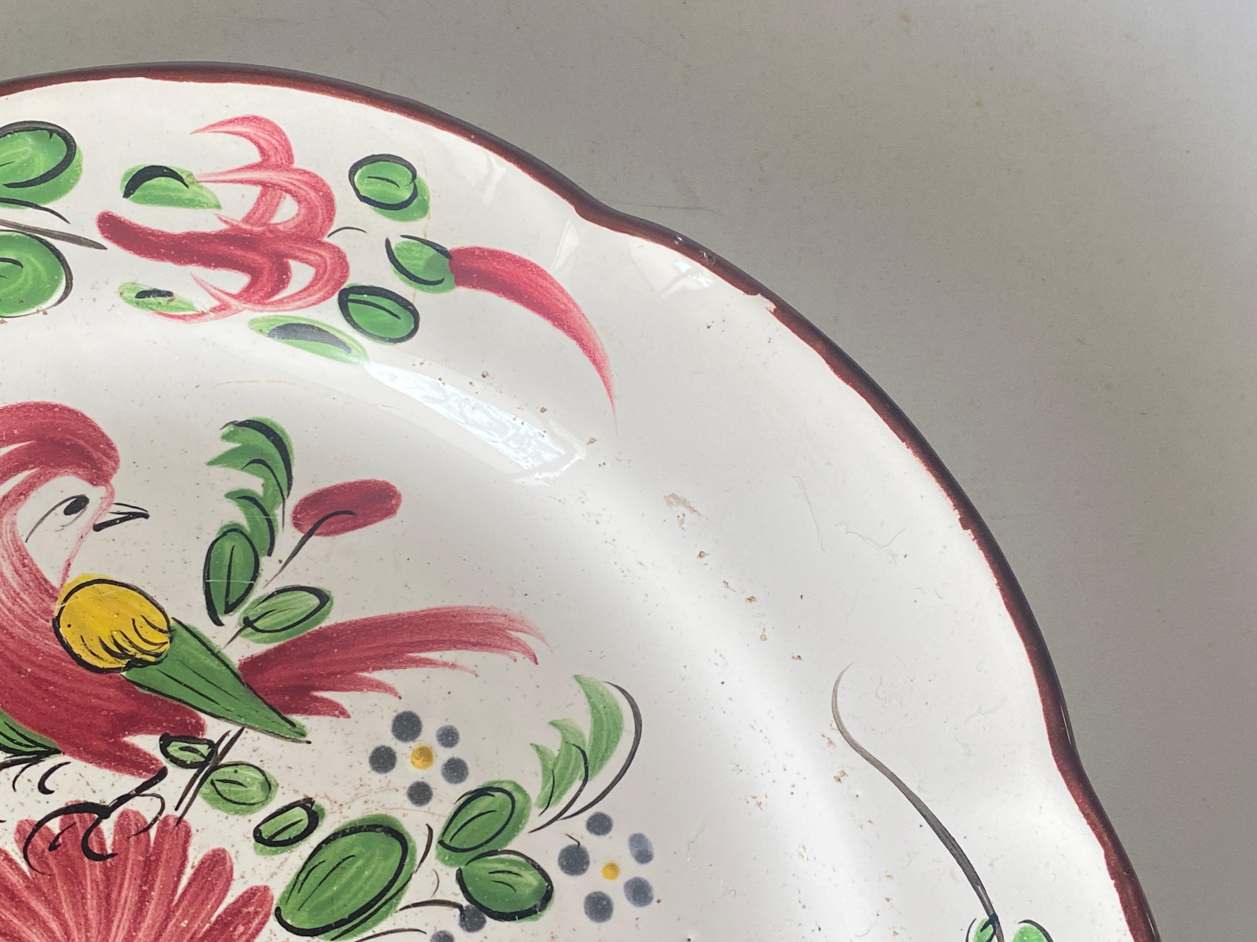 Hand-Painted Plate in French Faïence, Red and Green Color, 19th Century, Rooster For Sale