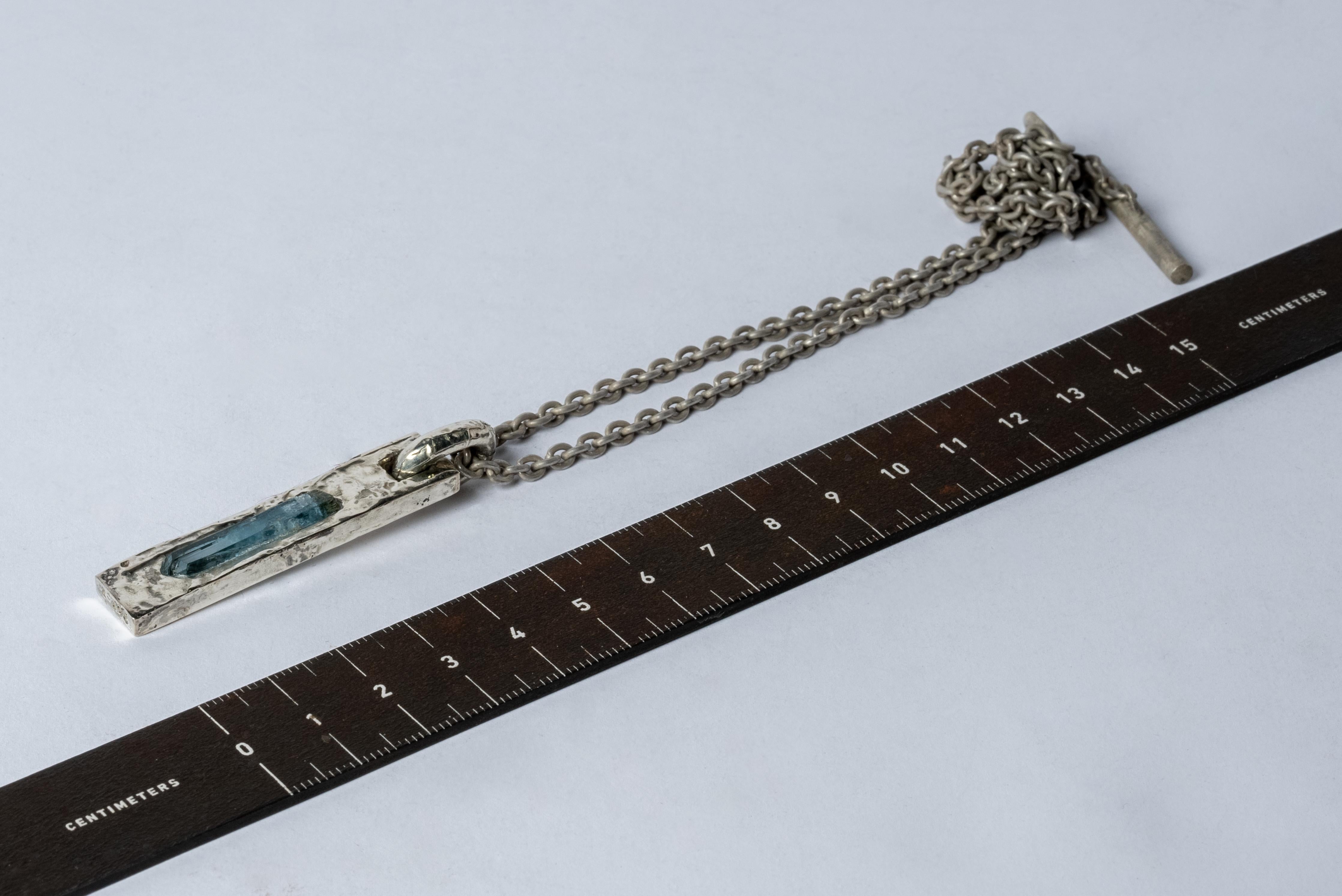 Rough Cut Plate Necklace (50cm, Adaptation, Fuse, Aquamarine, DA10KW+AQU) For Sale