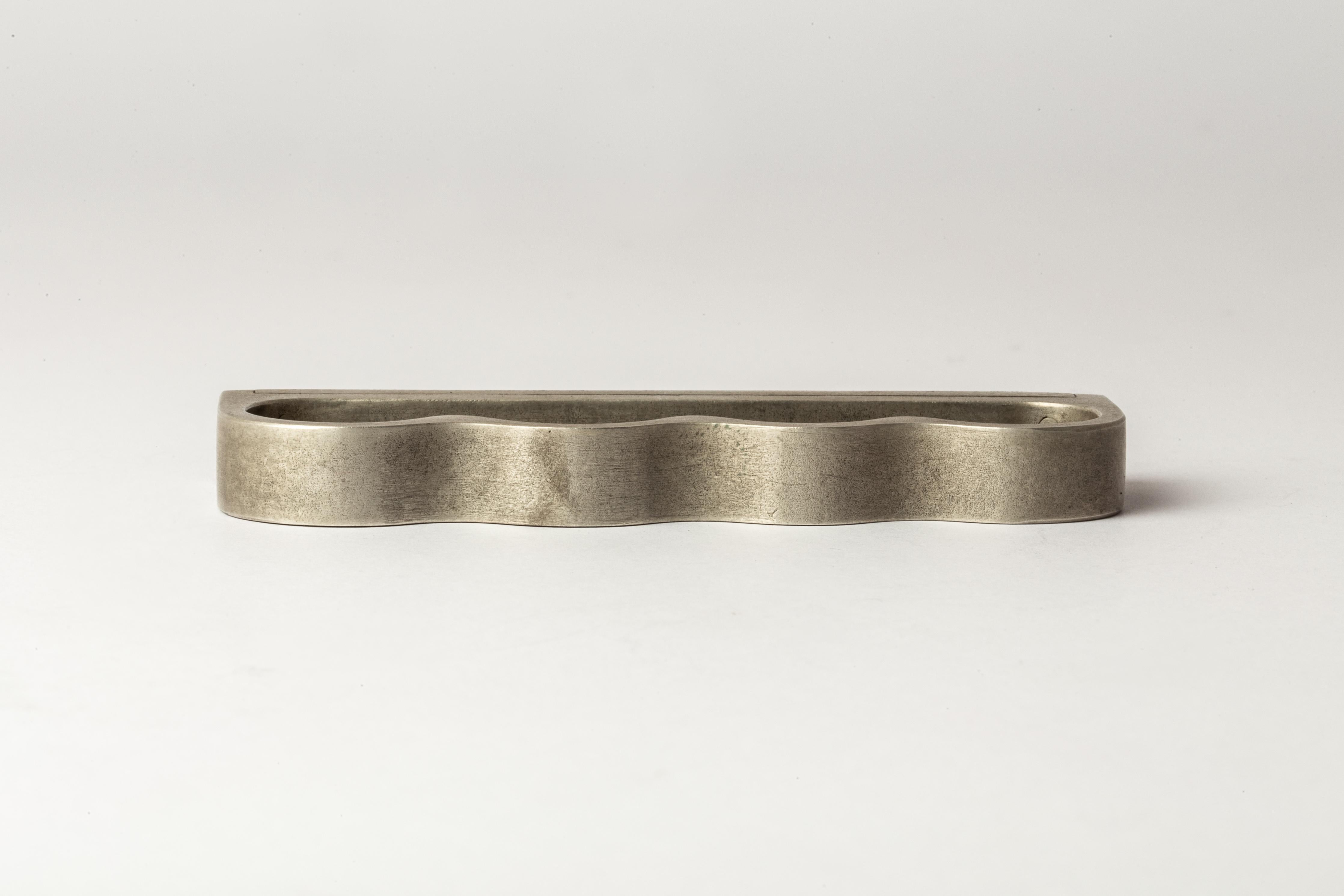 For Sale:  Plate Ring Four Finger (Fuse, 9mm, DA18K) 5