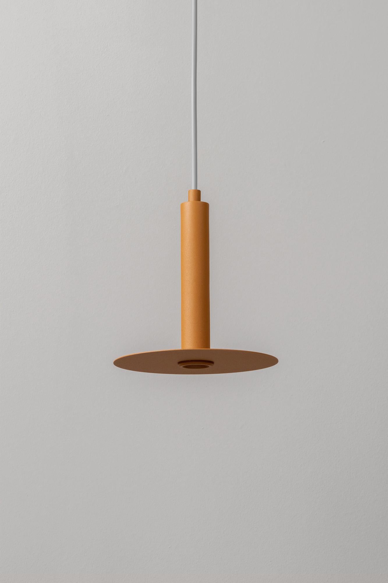 Ucraino Lampada a sospensione Plate Spot Moss di +kouple in vendita