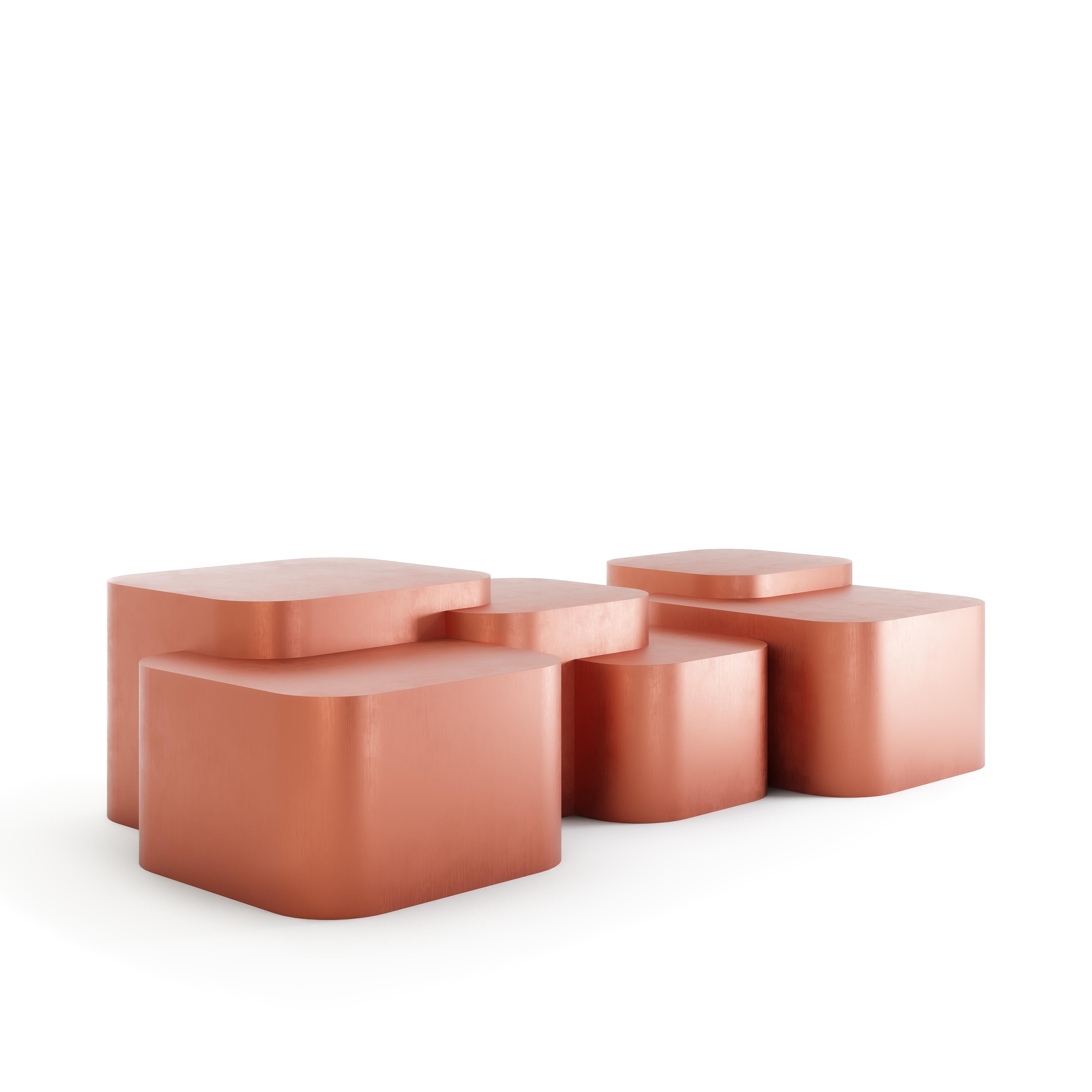 Fait main Platea Metalica – Coffee Table in Brushed Brass Finish en vente
