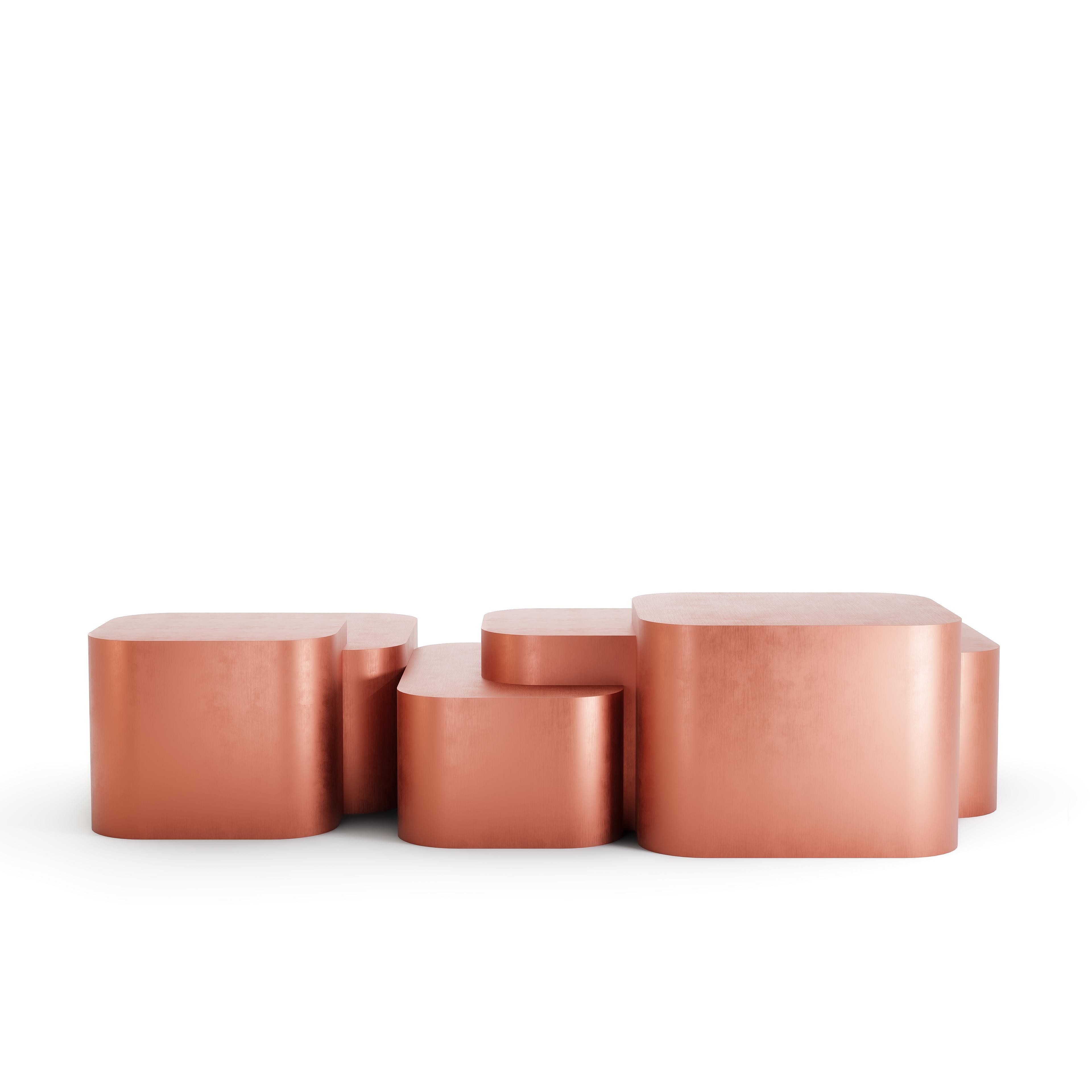 Platea Metalica – Coffee Table in Brushed Brass Finish Neuf - En vente à NEW YORK, NY