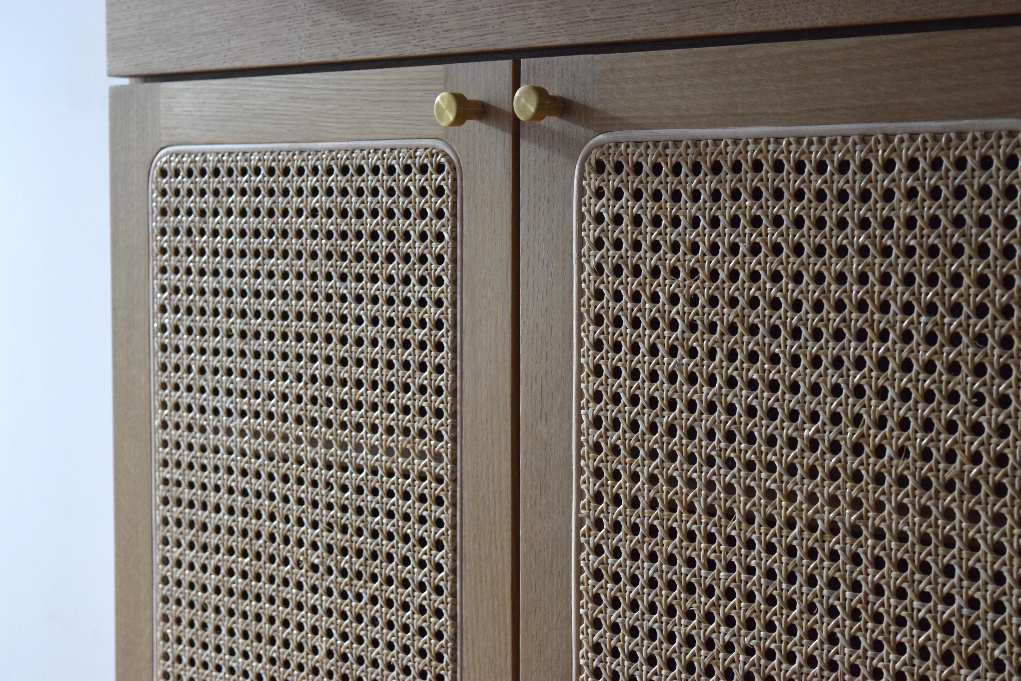 Canadese Credenza Plateau in vendita