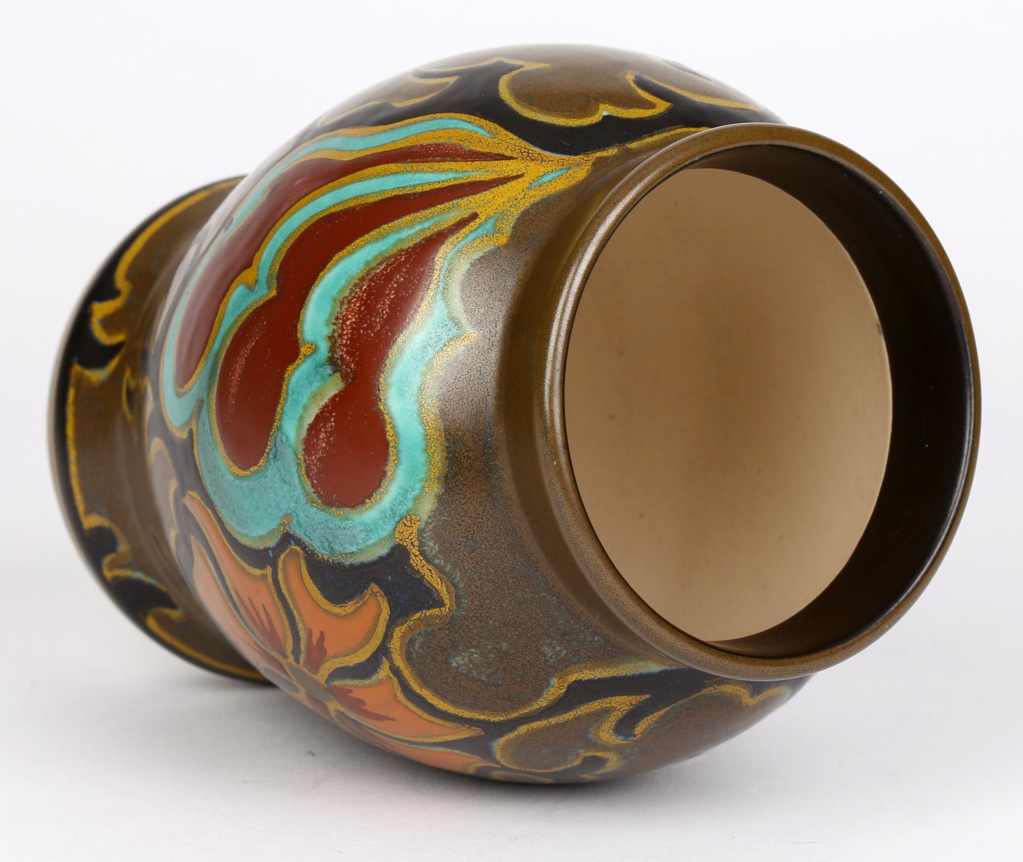 Plateelbakkerij Zuid-Holland 'PZH' Dutch Gouda Art Deco Silvia Pattern Vase For Sale 2