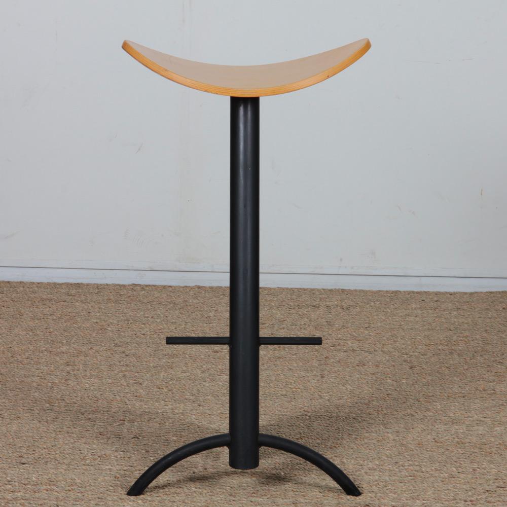 Late 20th Century Plateforme bar stool by Maurizio Peregalli for Zeus, 1980s For Sale