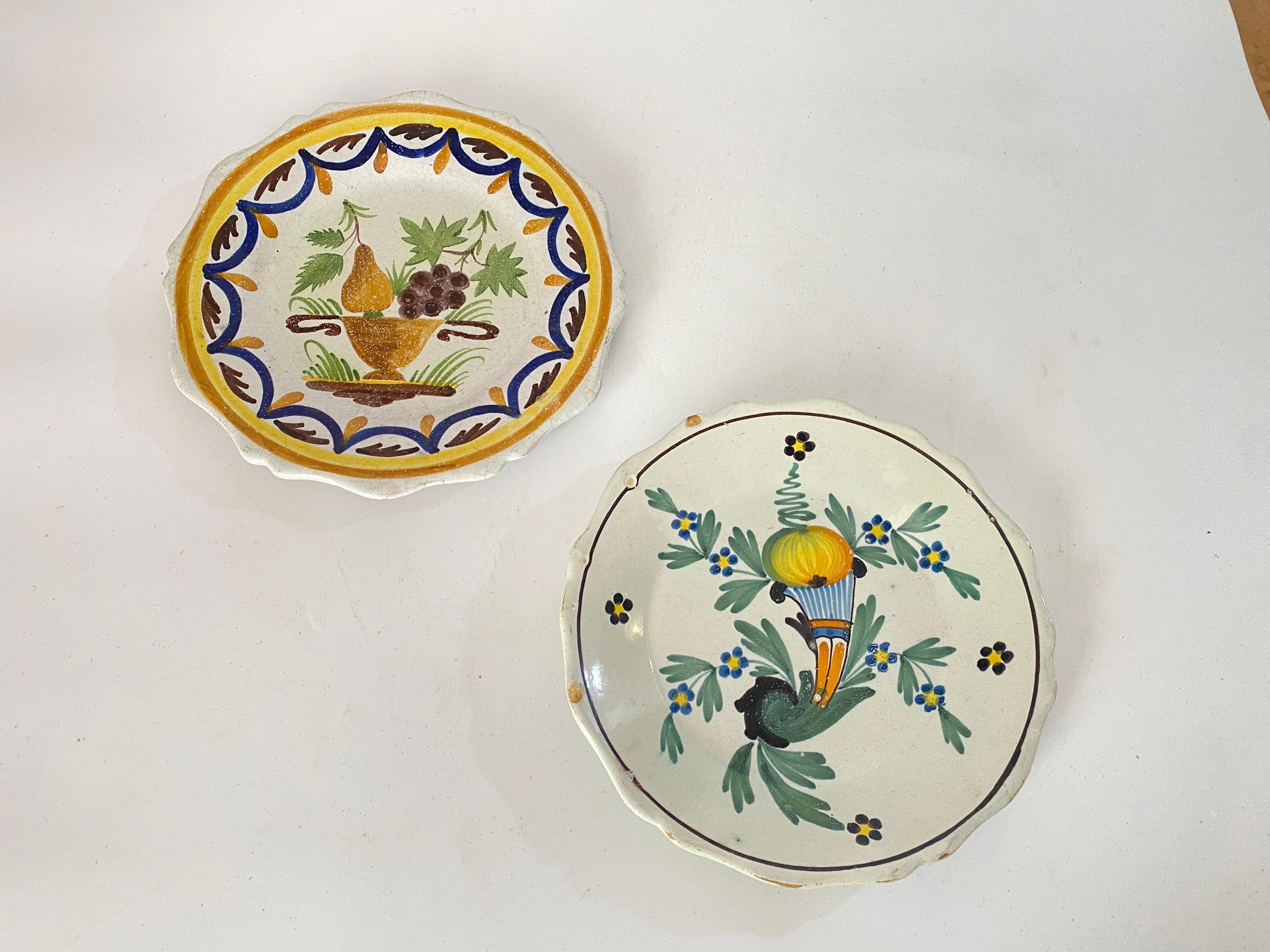 Faience Plates in French Faïence Yellow and Green Color, 19th-18th Century Set of 2 For Sale