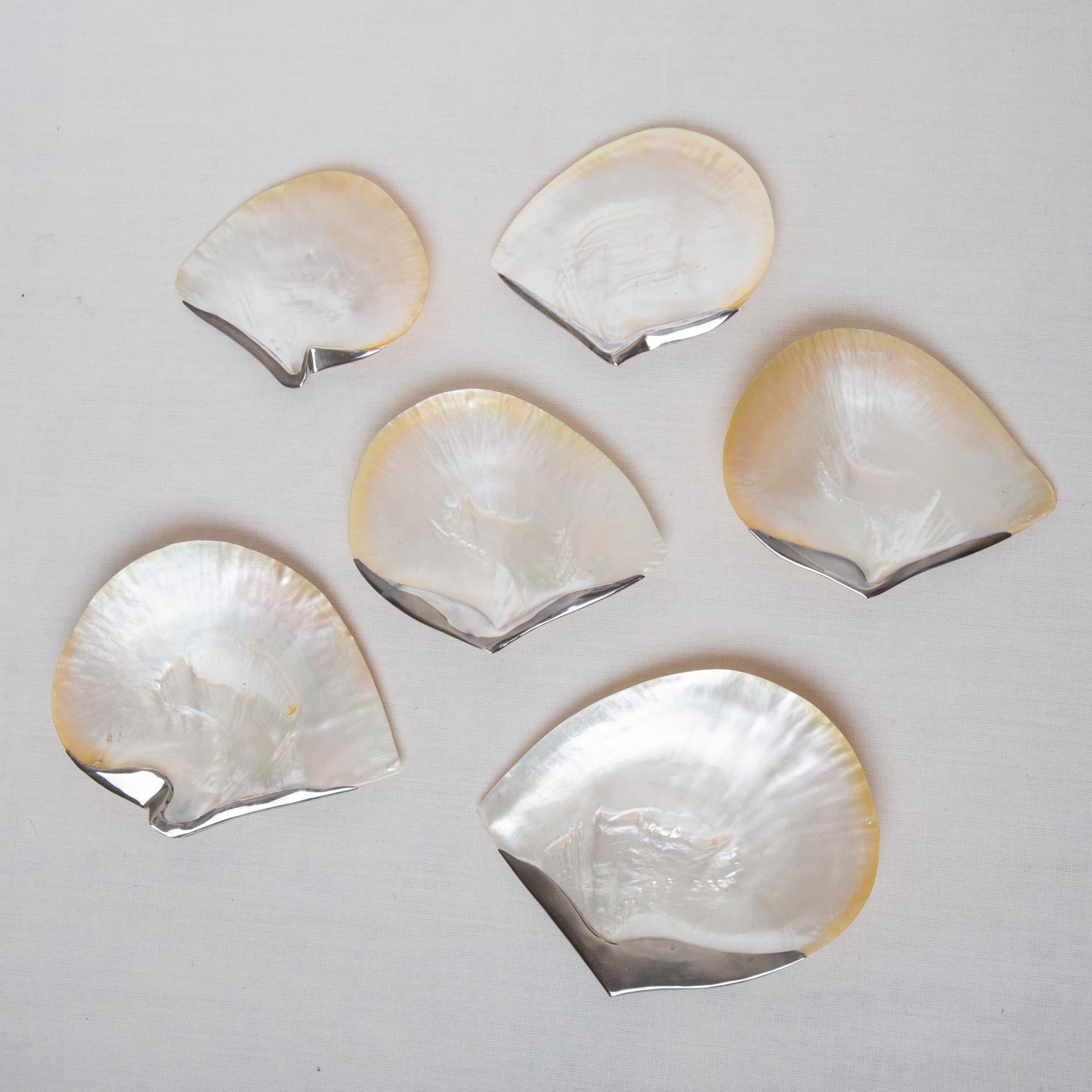 Other Plates Made of Polished Mother of Pearl and Silver