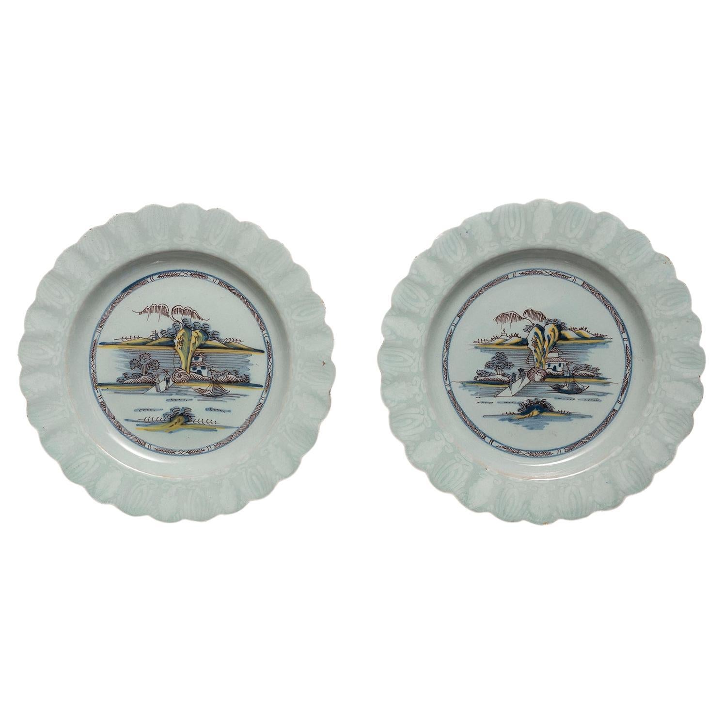 Plates Pair Biancosoprabianco Delft Redcliff Back Bristol Chinoiserie Polychrome For Sale