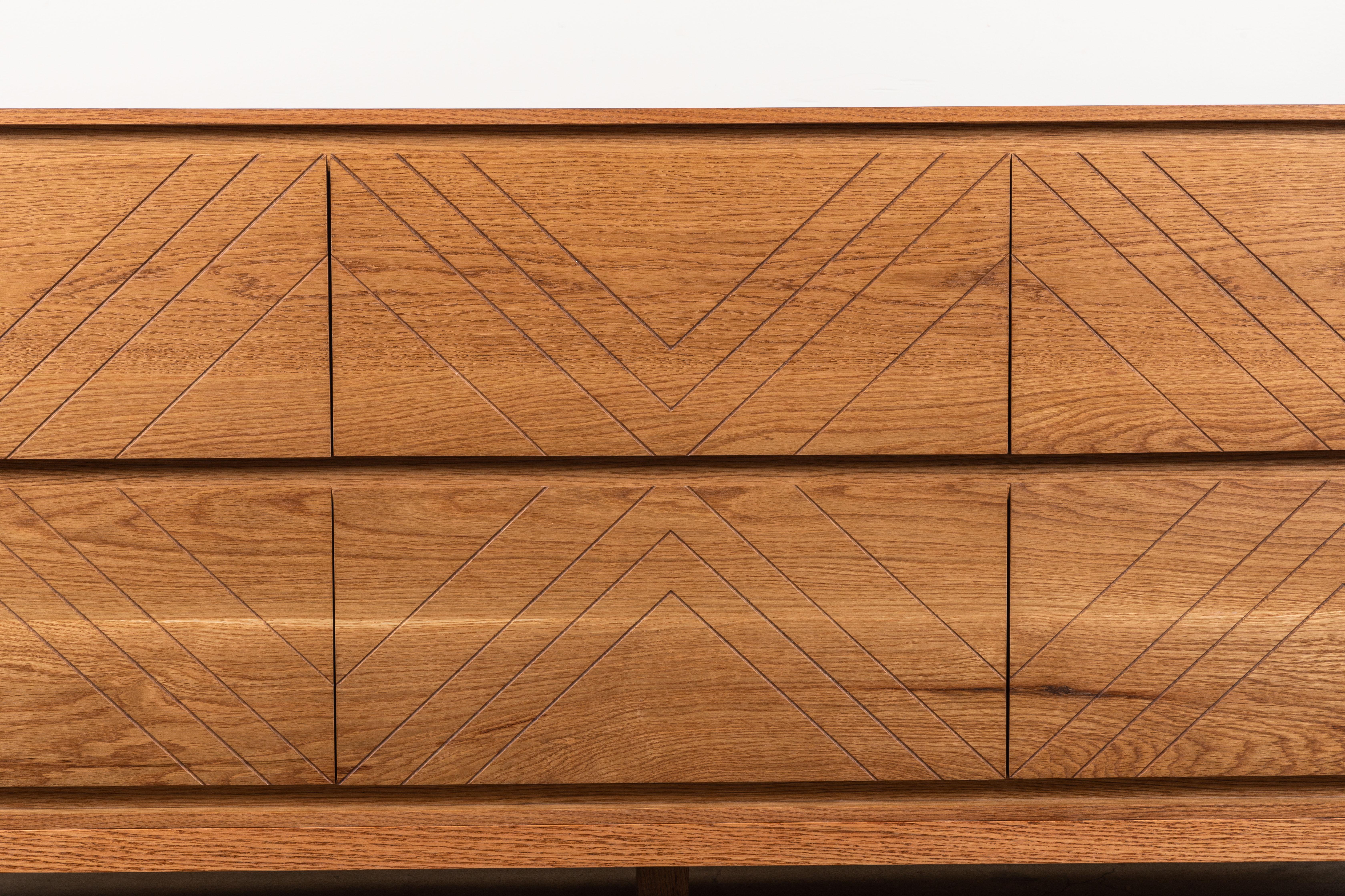 Platform Chest by Lawson-Fenning 1