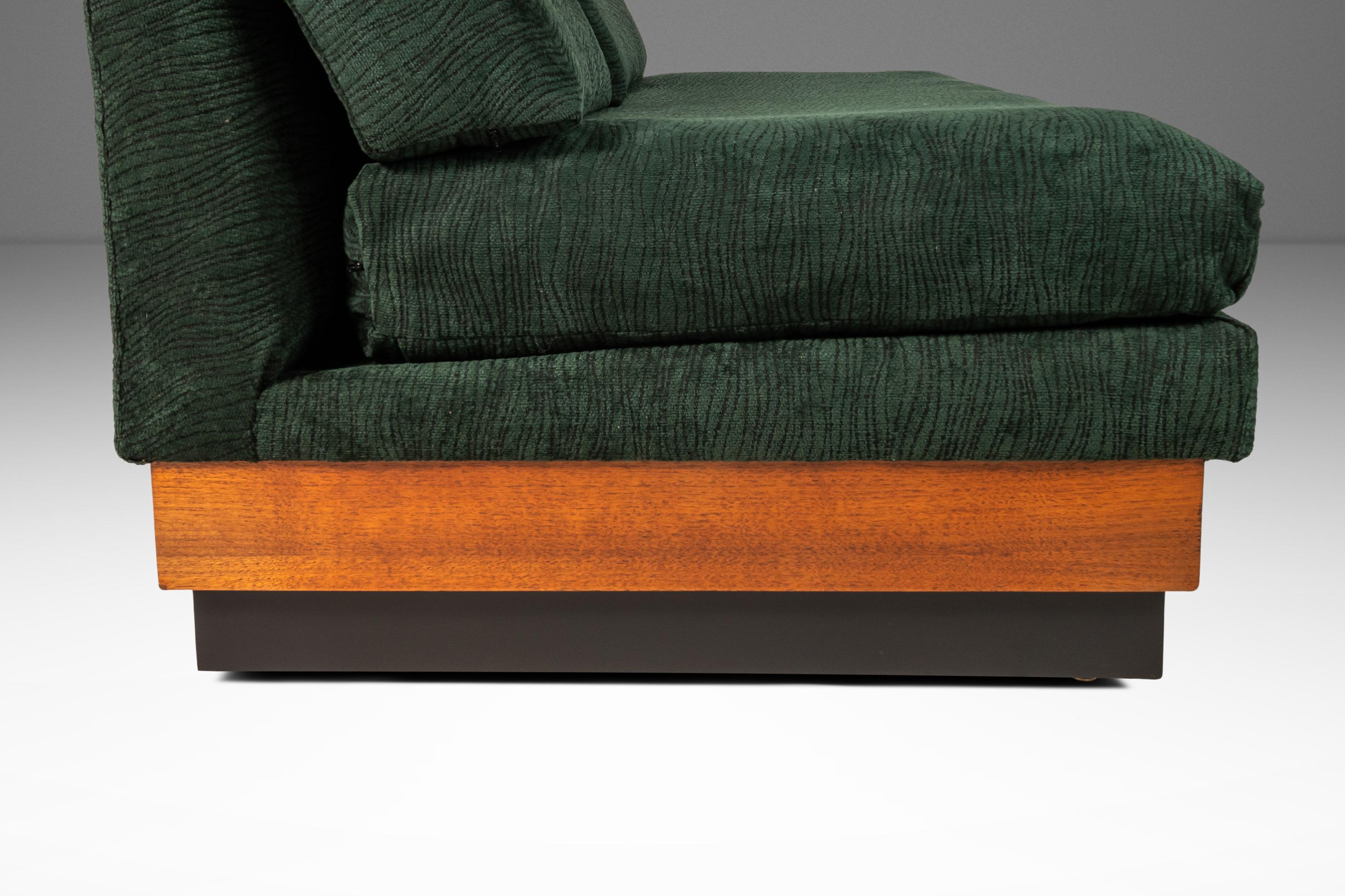Platform Loveseat Sofa in Walnut by Adrian Pearsall for Craft Associates, 1960's For Sale 12