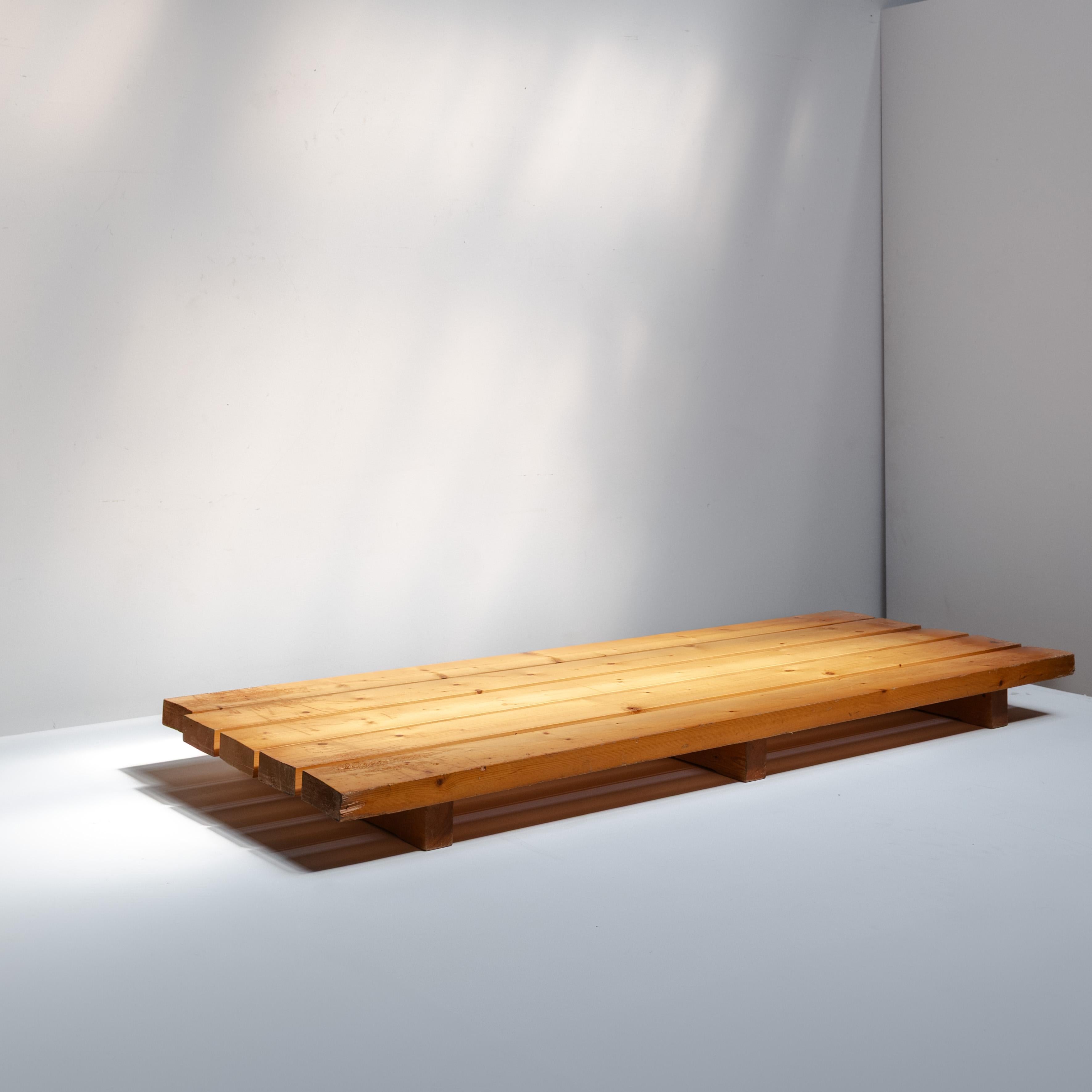 Platform Low Bench by Charlotte Perriand, 1970s For Sale 3