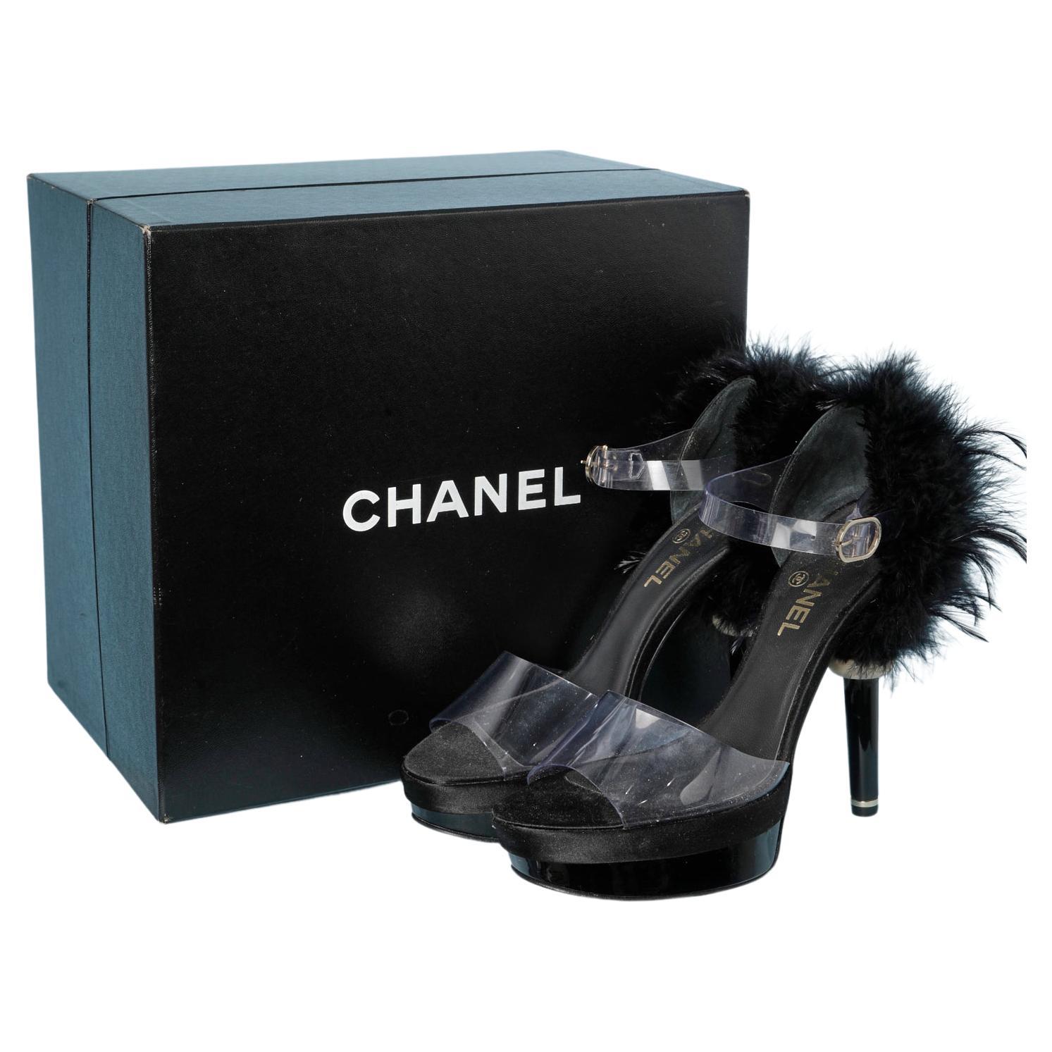 Platform sandals in transparent plastic and black feathers Chanel  For Sale